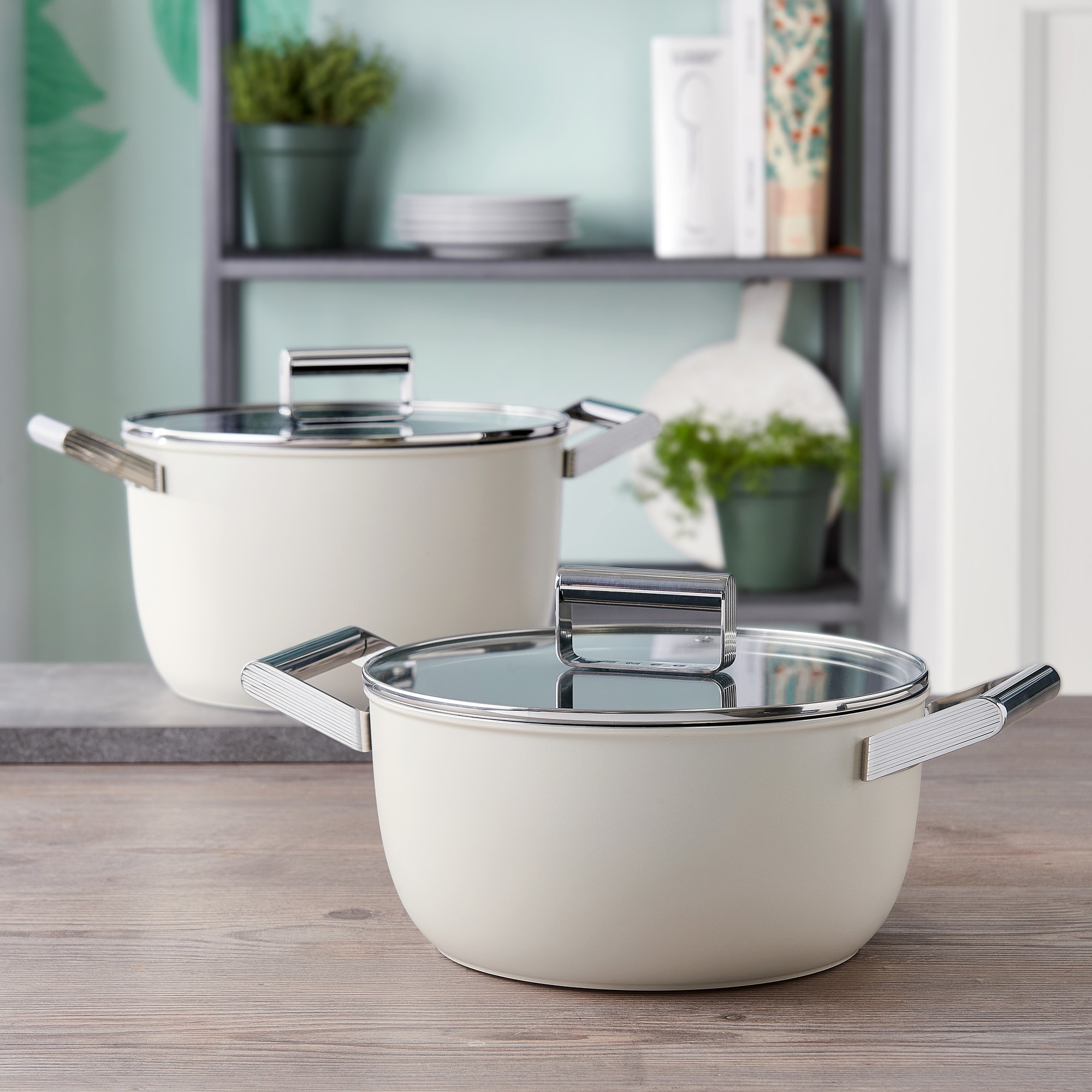 SMEG Cookware Serisi Tencere 26Cm Ckfc2611Crm Krem