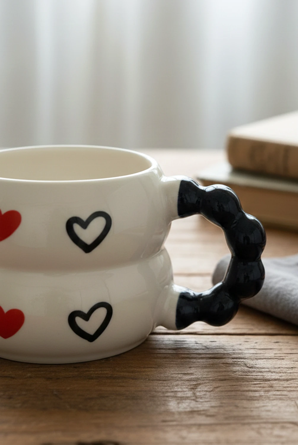 Simple Kalpli Kupa Siyah