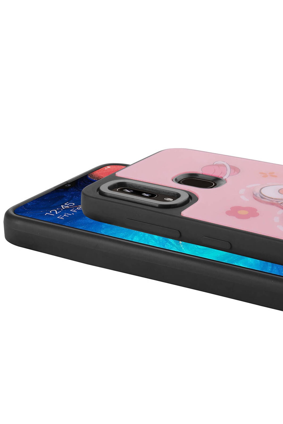 Galaxy A30 Kılıf Parlayan Kabartmalı İkonik Figürlü OMSY Amas Silikon Kapak - Beyaz