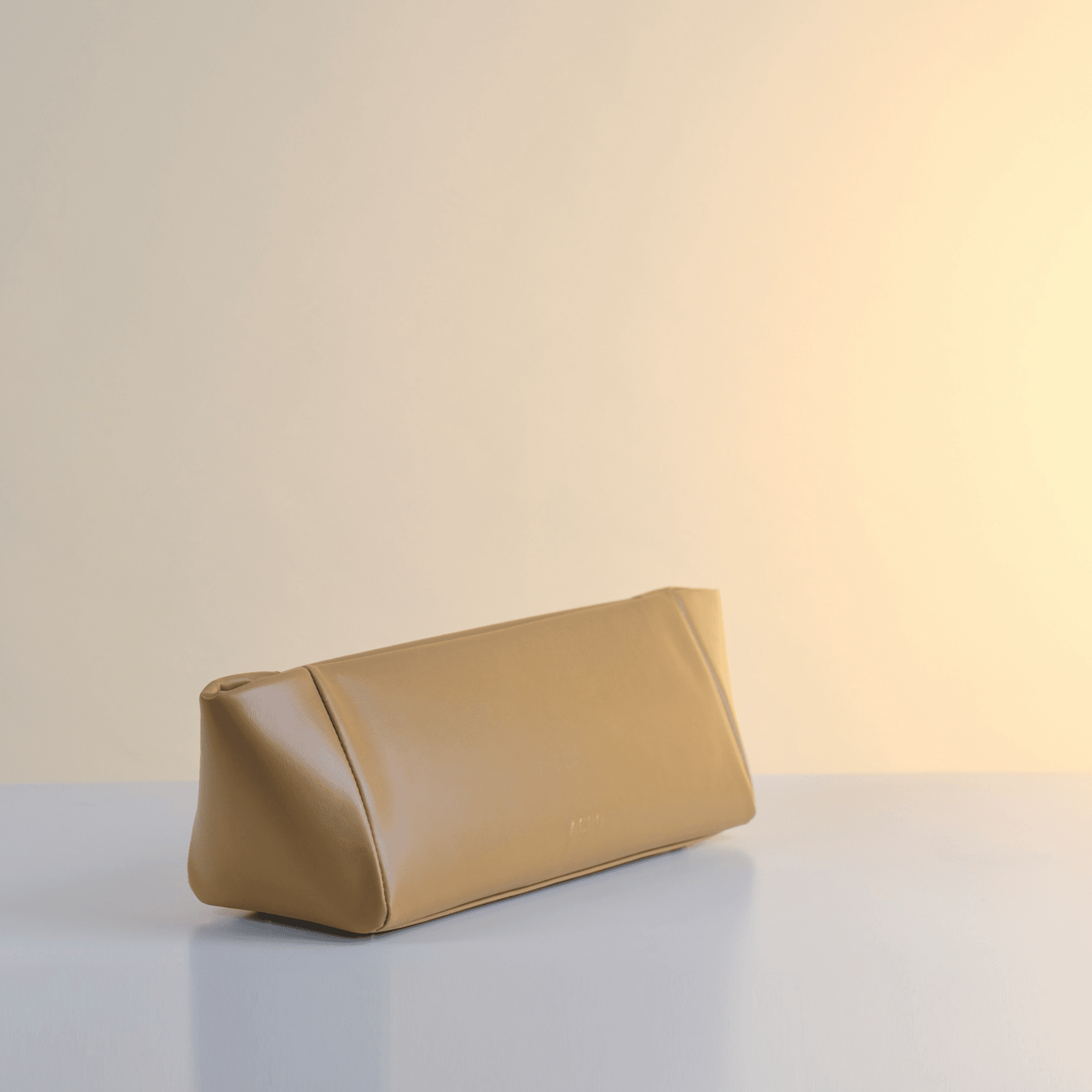 Amber Float Baguette