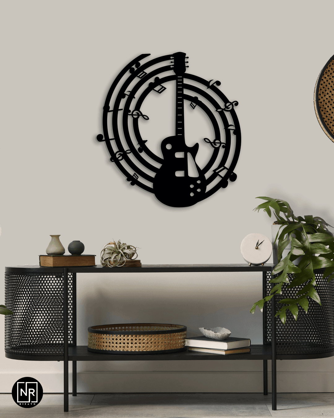 Nota Gitar Detaylı Metal Duvar Tablosu