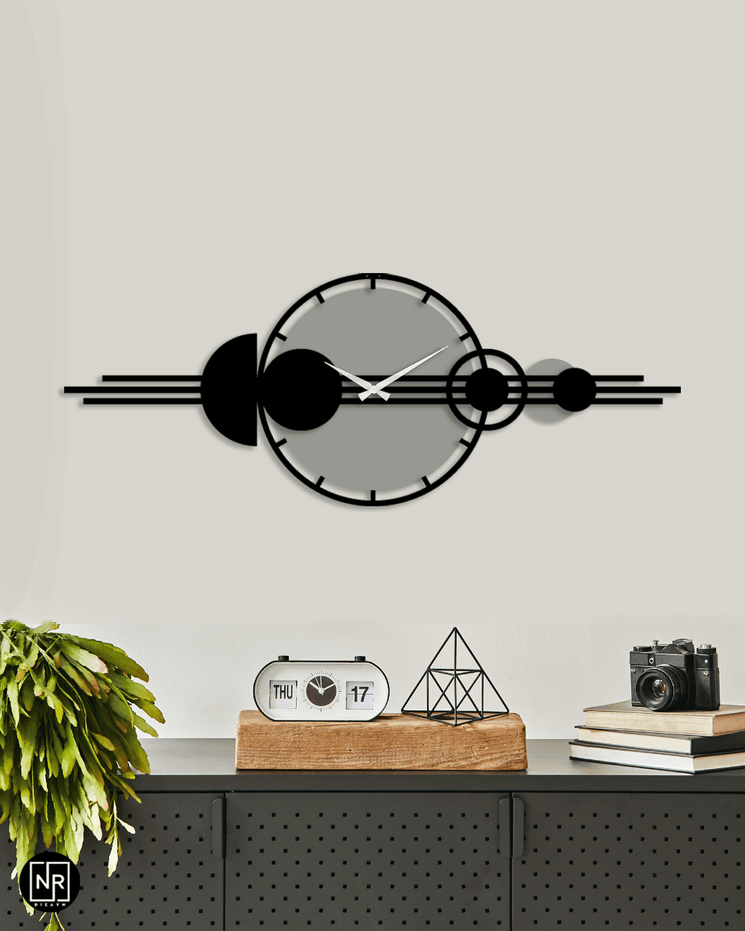 Solaria Metal Duvar Saati