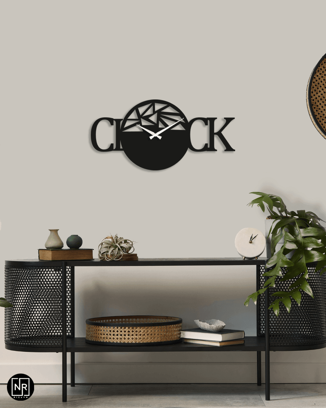 Dekoratif Metal Duvar Saati