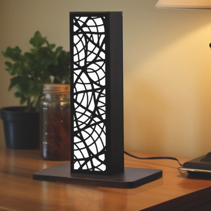 Luminera Siyah Geometrik Desenli LED Masa Lambası – Modern Dekoratif Işık