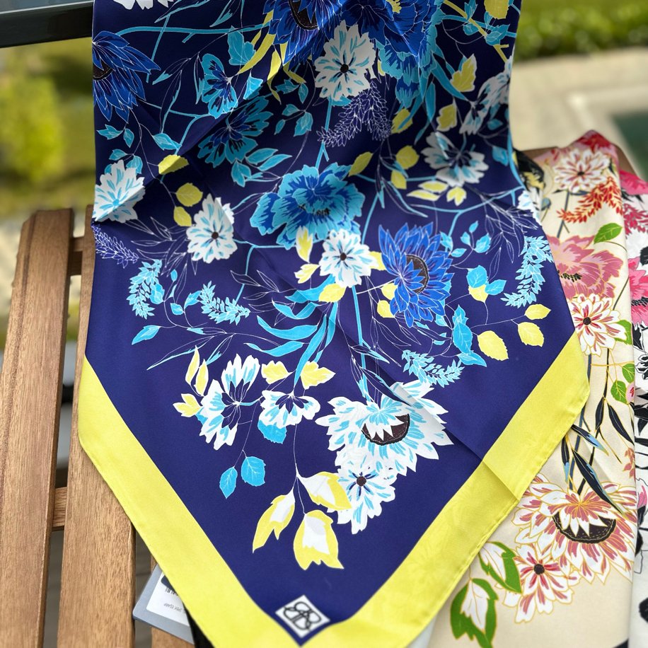 Buatly Twill ipek eşarp