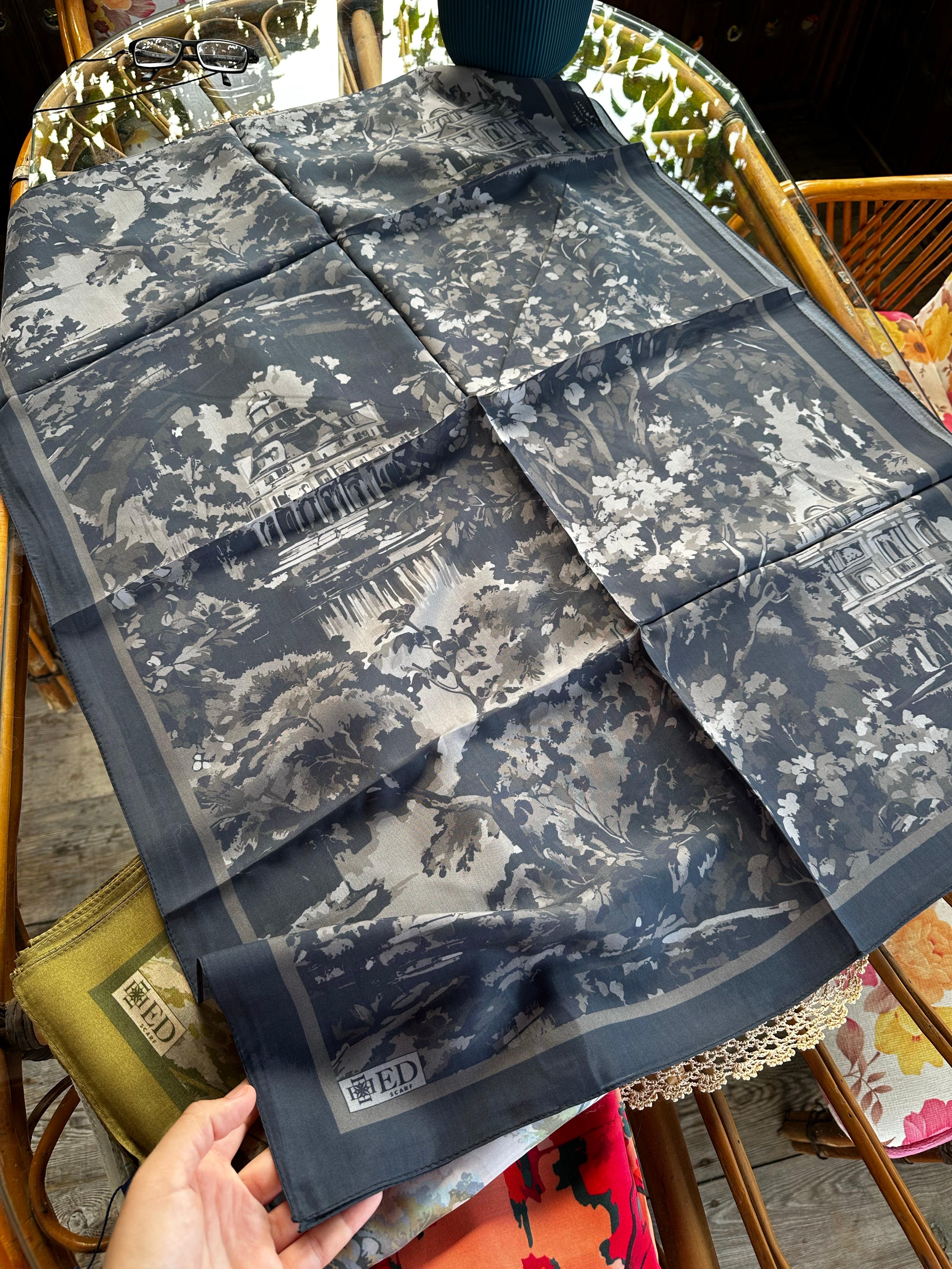 ED scarf Şal