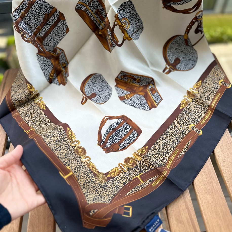 Buatly Twill ipek eşarp