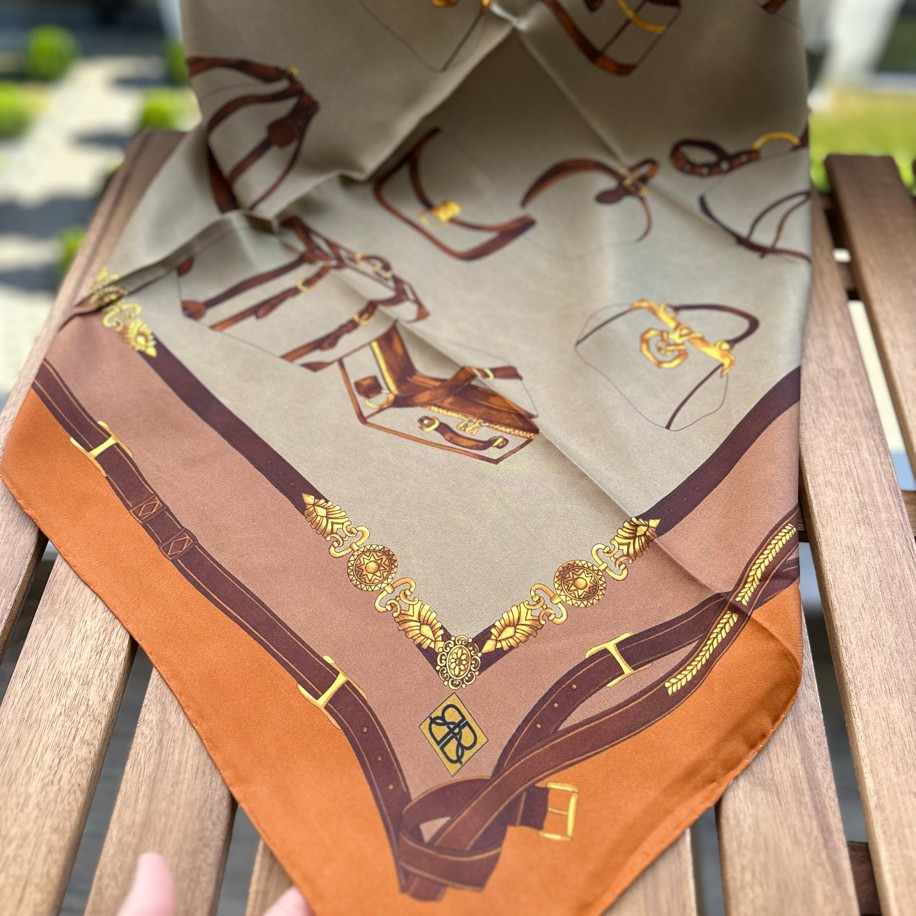 Buatly Twill ipek eşarp