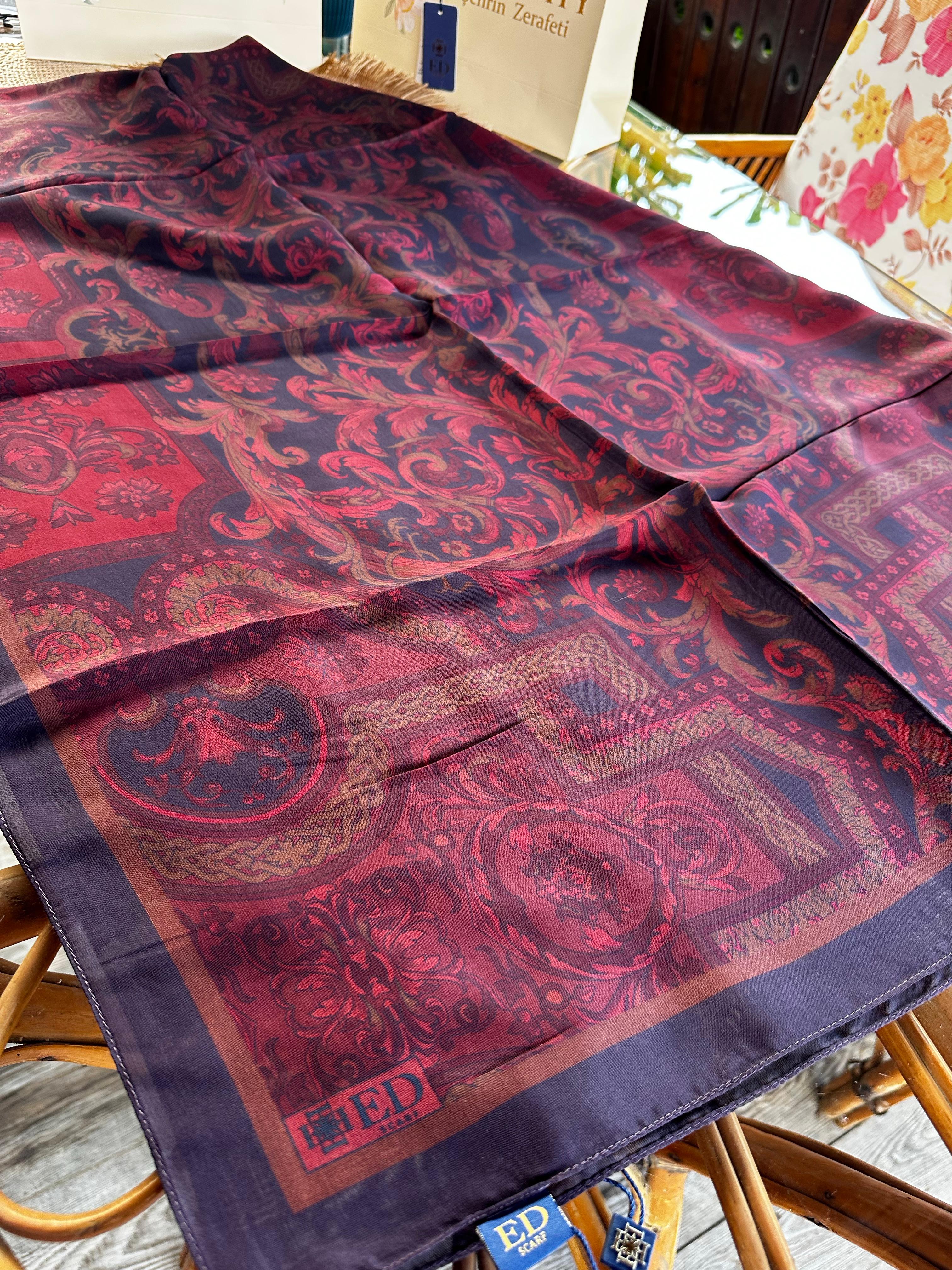Ed scarf şal