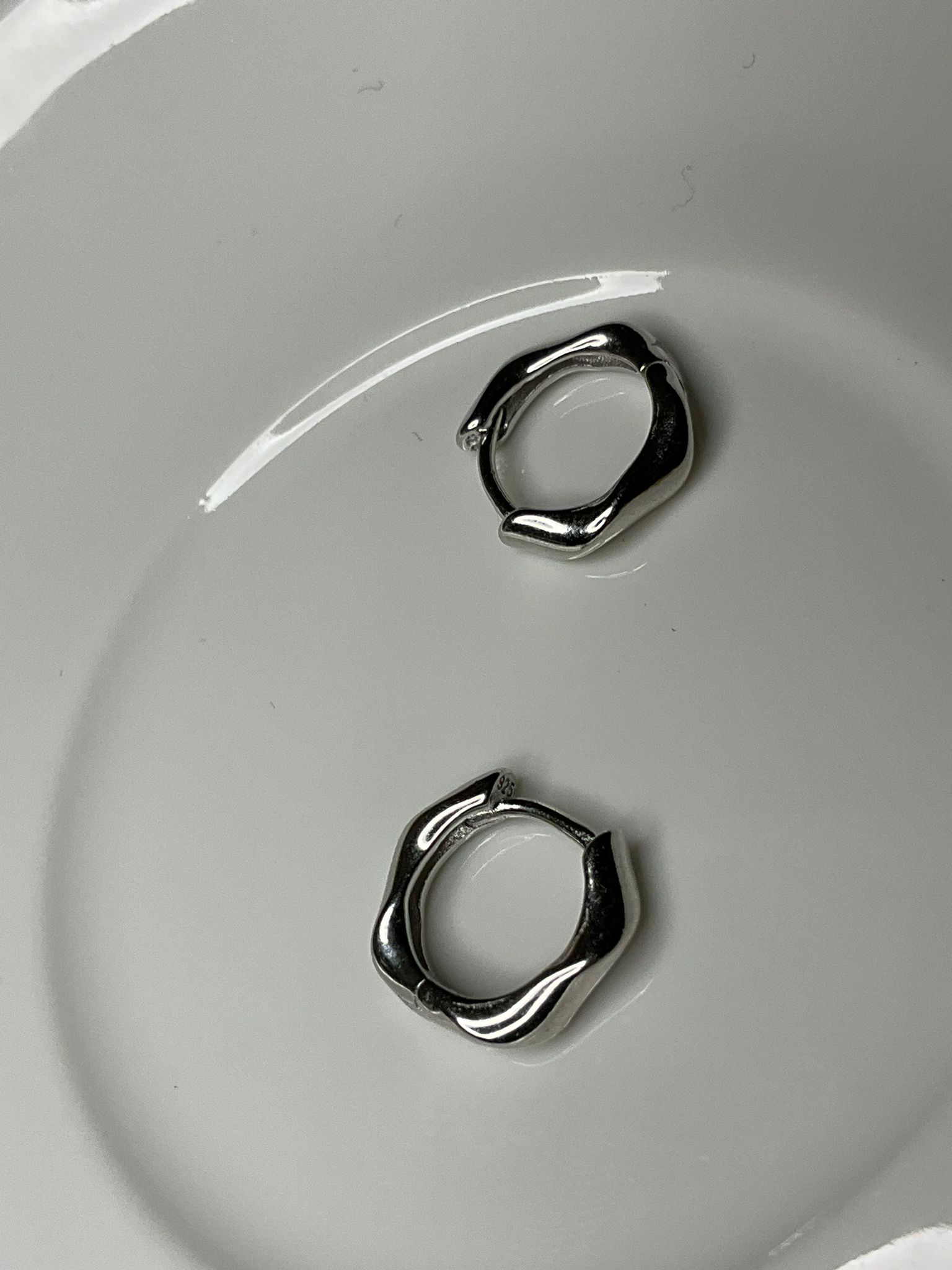 DALGALI WAVY HOOP EARRİNG HELİX TRAGUS GÜMÜŞ KÜPE