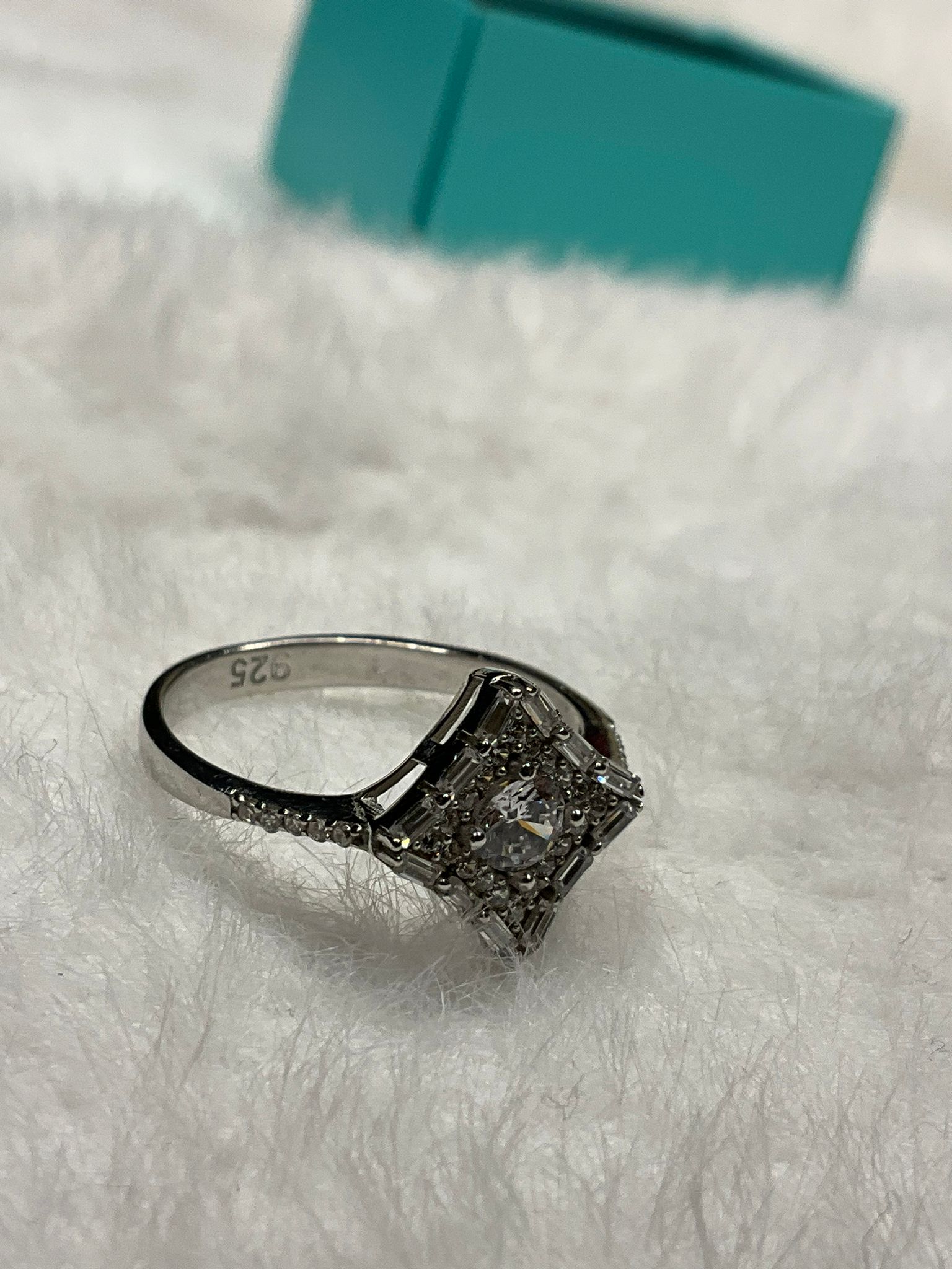 Anka Model Gümüş Yüzük – Efsanevi Anka Kuşu Temalı Şık Tasarım