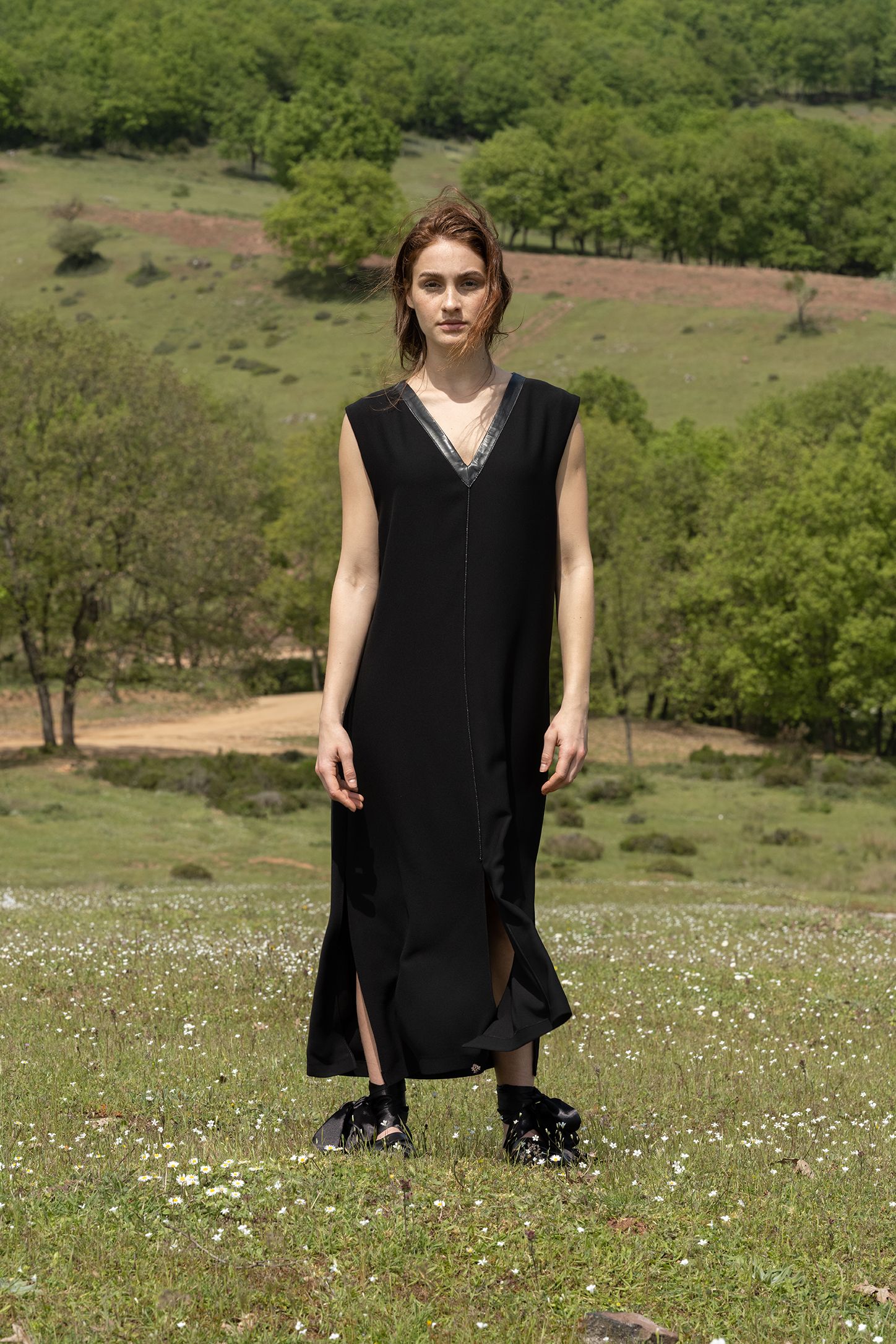 Slit Crepe Dress with Shimmering Piping and Leather Garnish - Black
