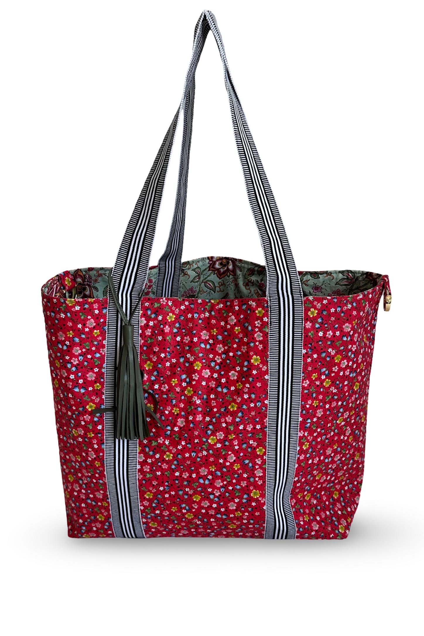 Çiçek Desenli Çift Taraf Kullanıma Uygun Deri Püsküllü Çanta