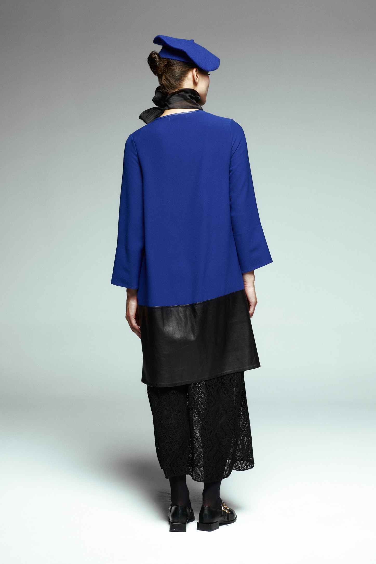 Deri Garnili Krep Ceket 