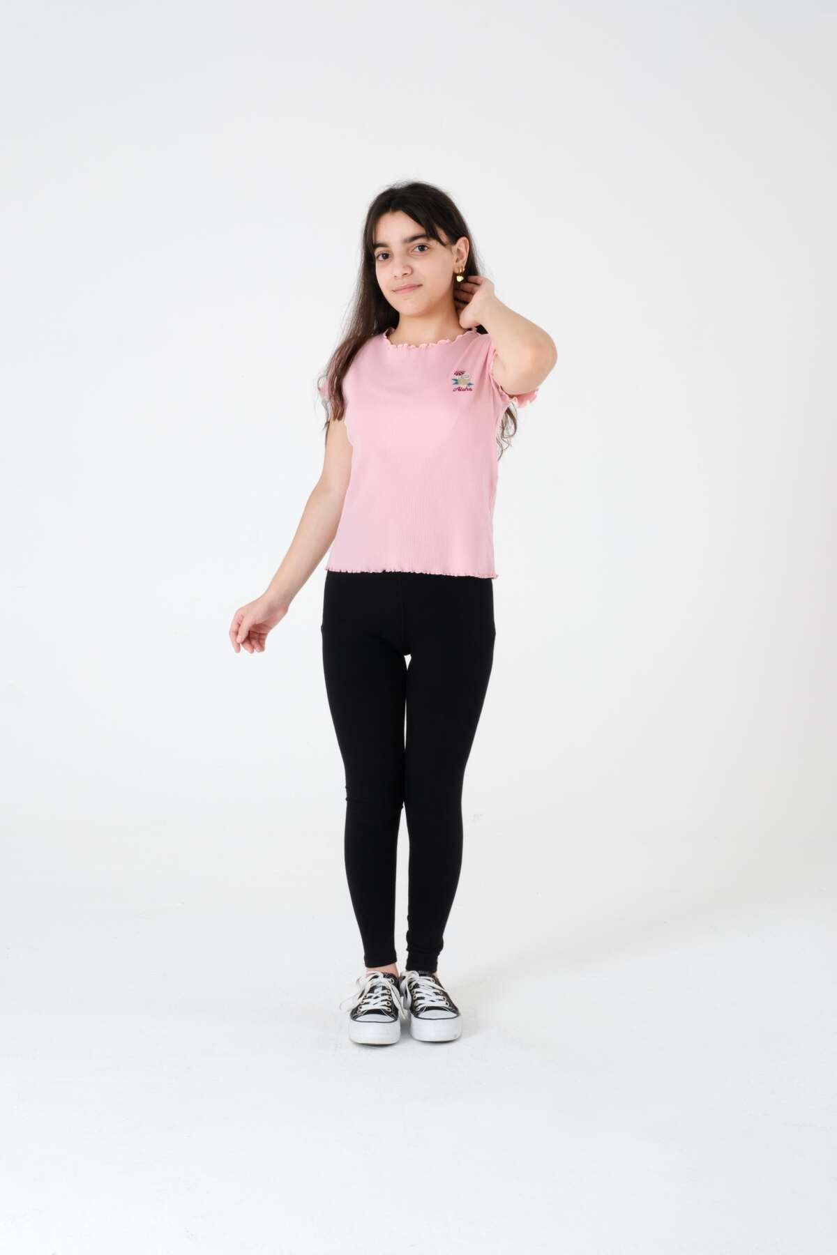 Kız Çocuk Çiçek İşlemeli Pembe Kısa Kollu Bluz