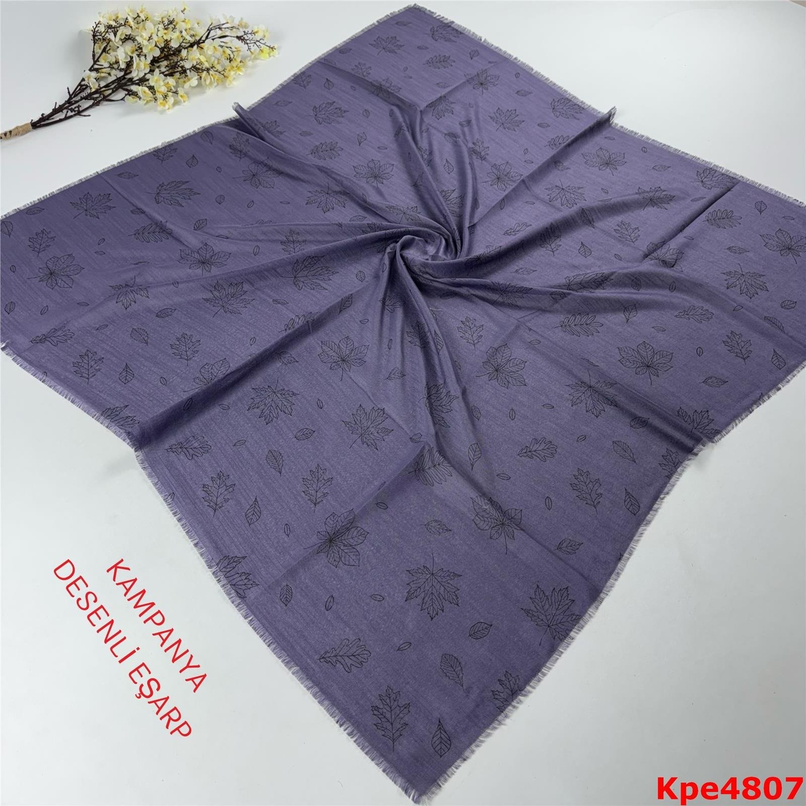 ZK-040 Kampanya Desenli Eşarp