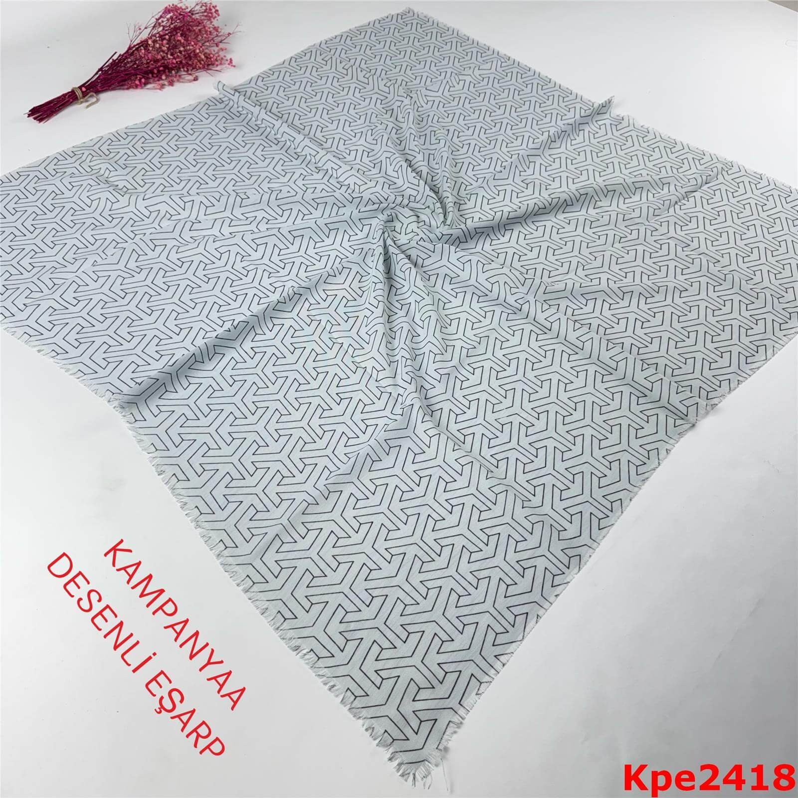 ZK-040 Kampanya Desenli Eşarp