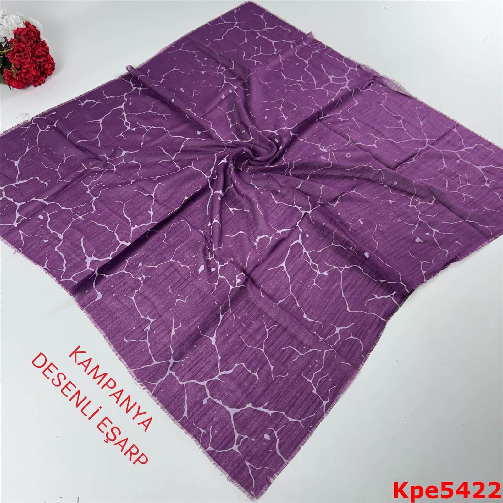 ZK-070 Kampanya Desenli Eşarp