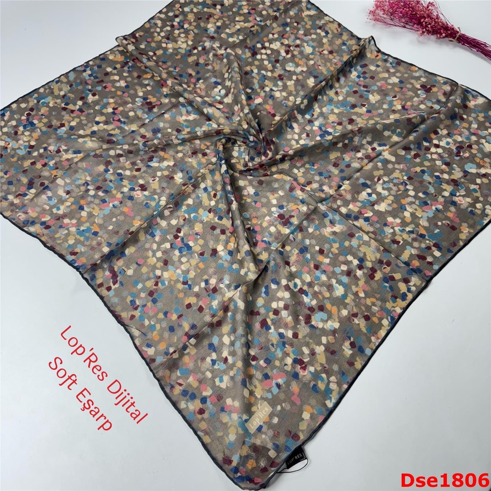 P-026 Lop'Res Soft Eşarp