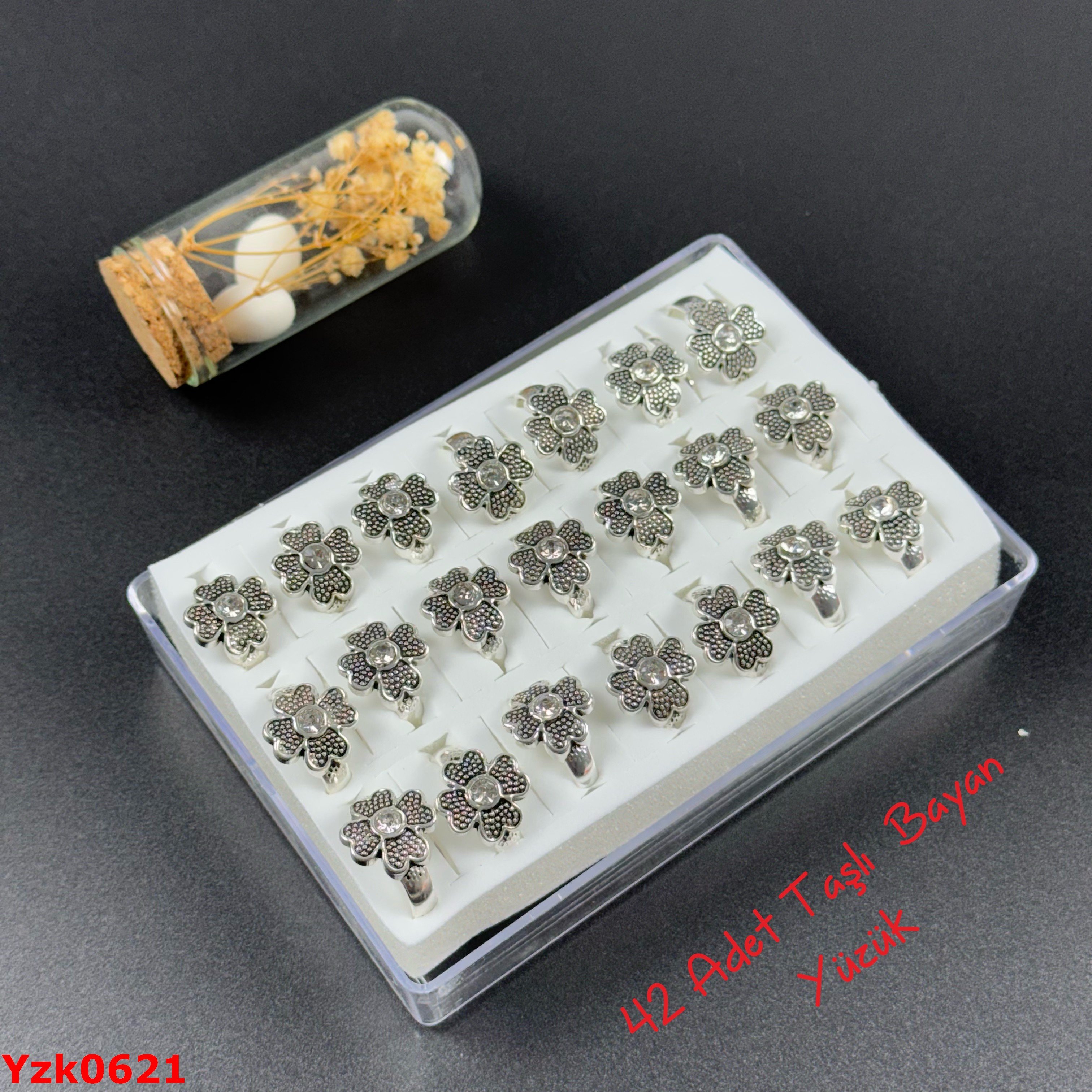 ZN-146 42li Taşlı Bayan Yüzük