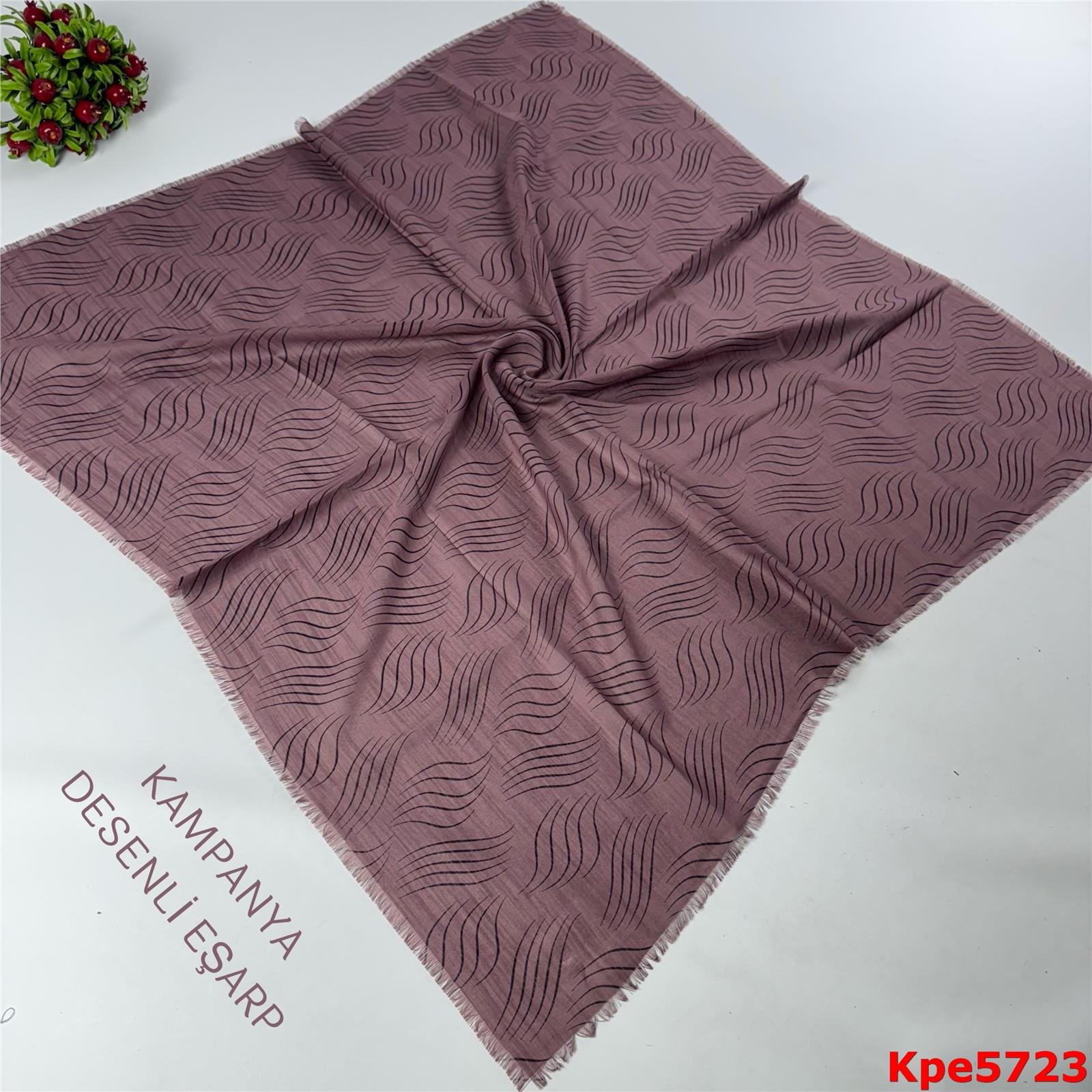 ZK-065  Kampanya Desenli Eşarp