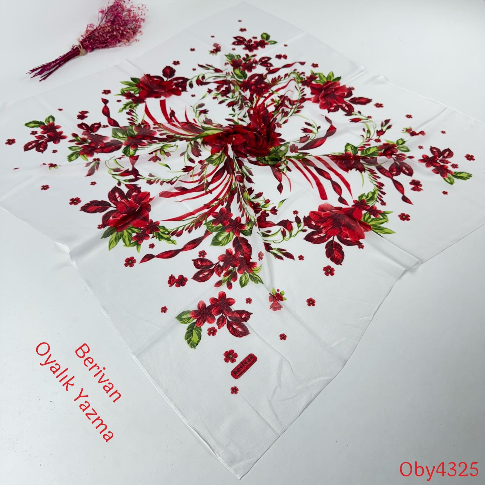 A-034 Berivan Oyalık Yazma