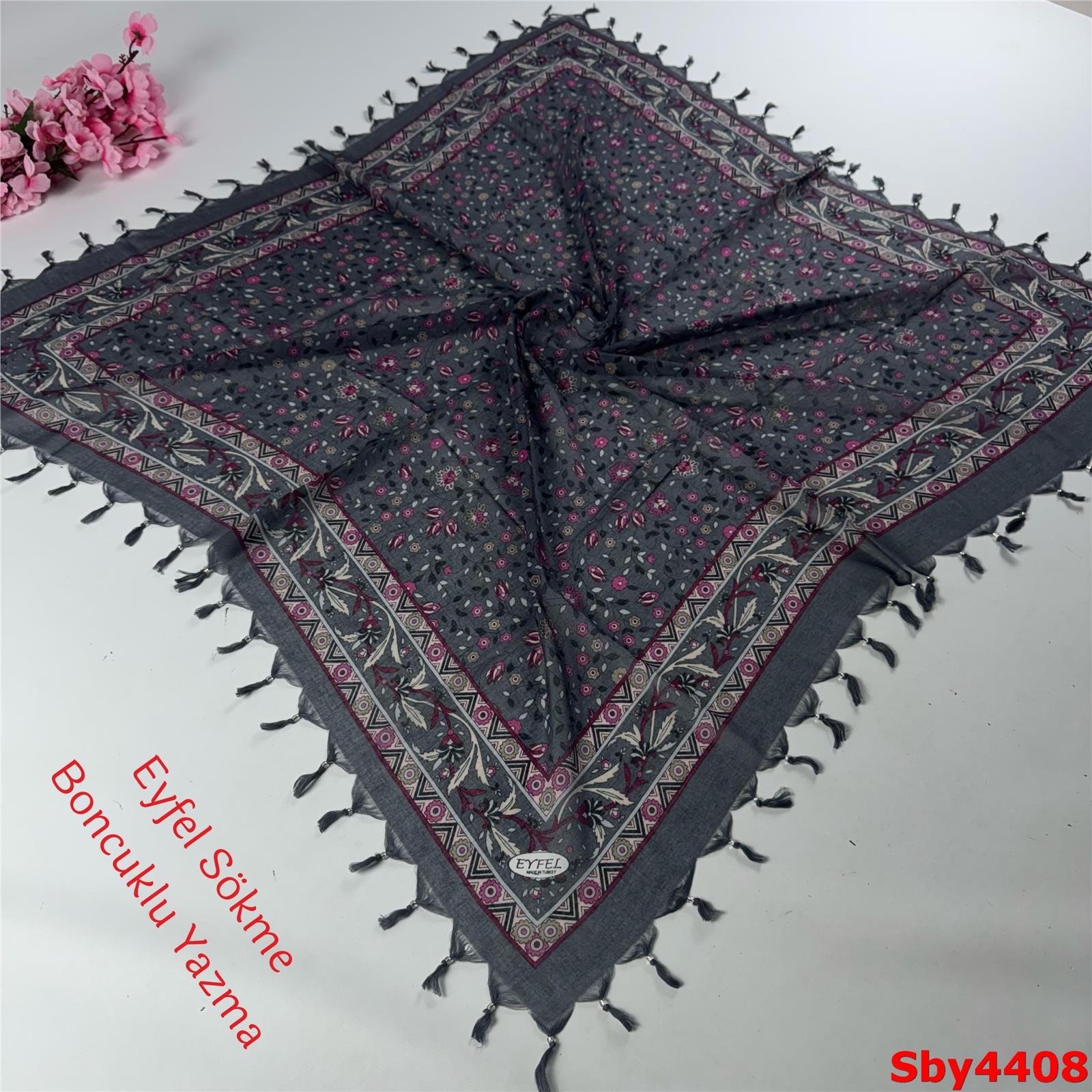 M-090  Eyfel Sökme Boncuklu Yazma