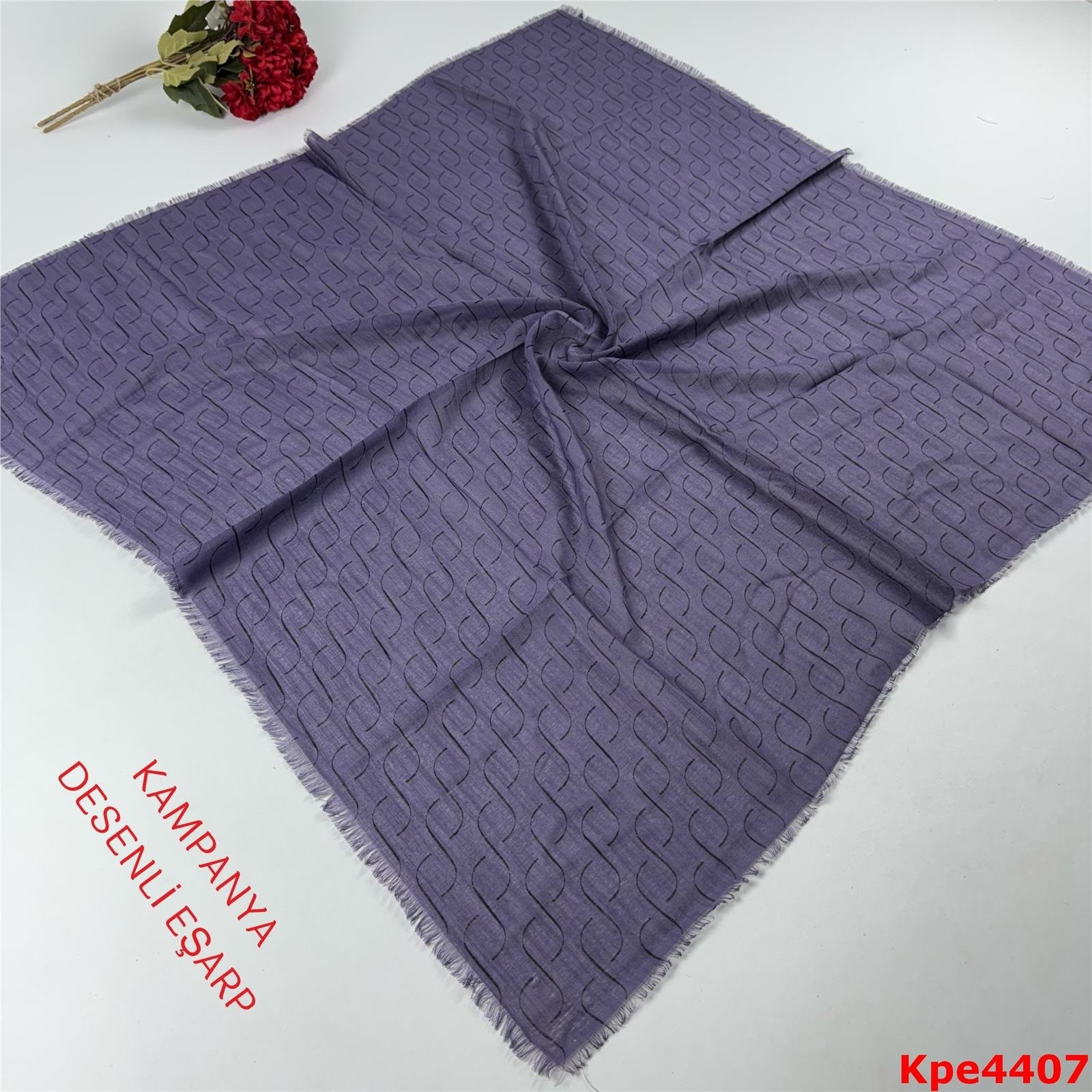 ZK-021 Kampanya Desenli Eşarp