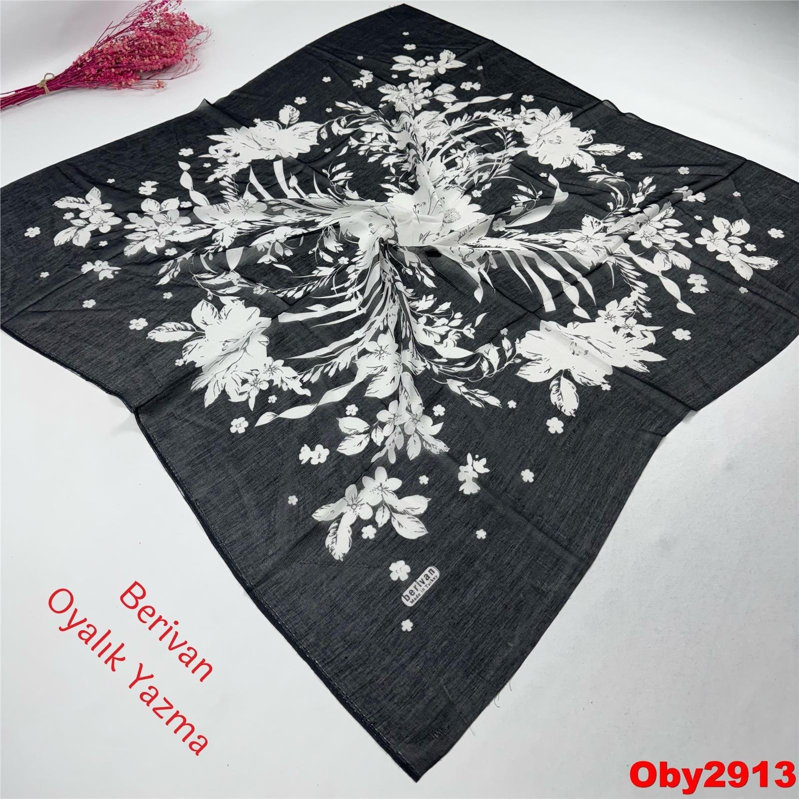 A-713 Berivan Oyalık Yazma