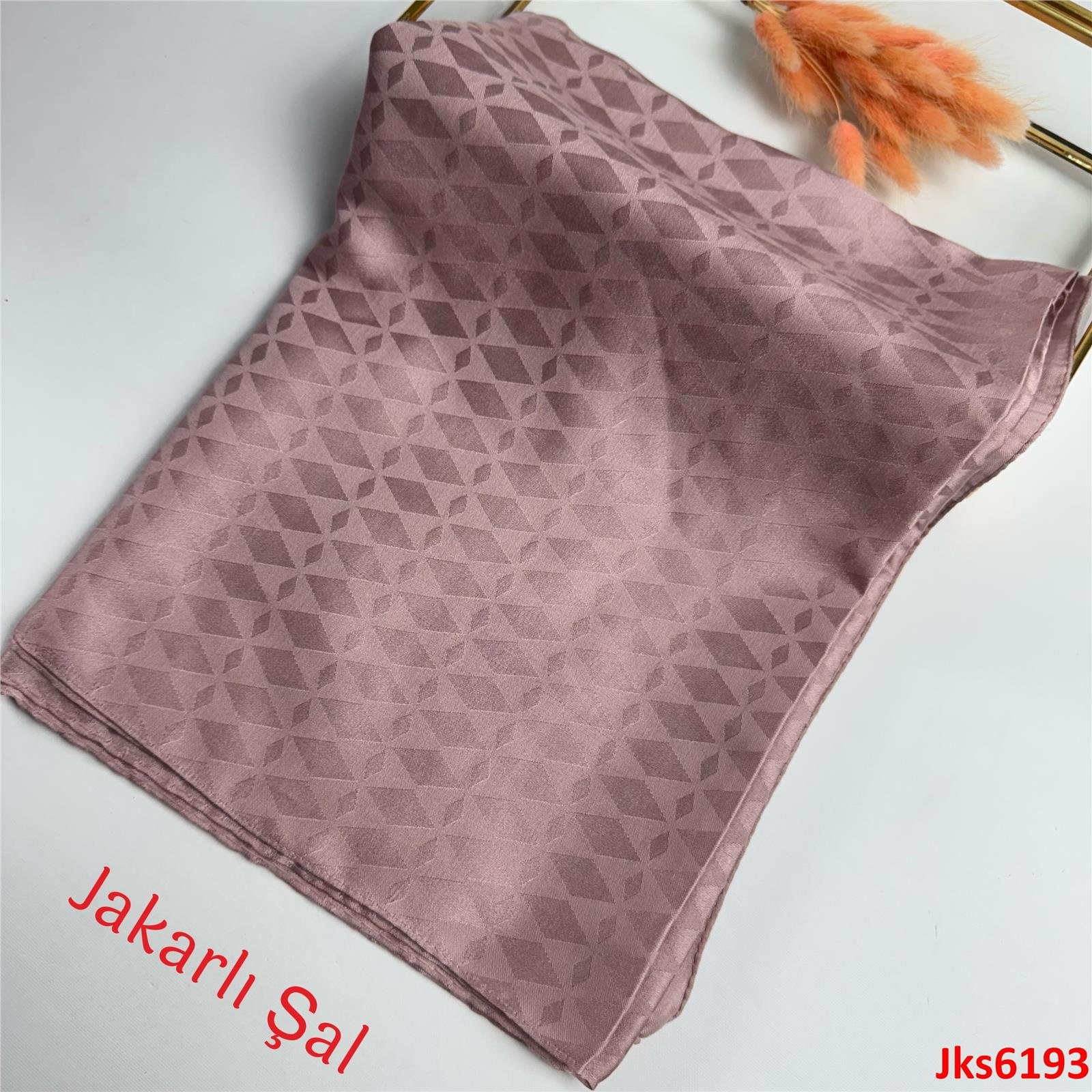 AA-148 Jakarlı Şal