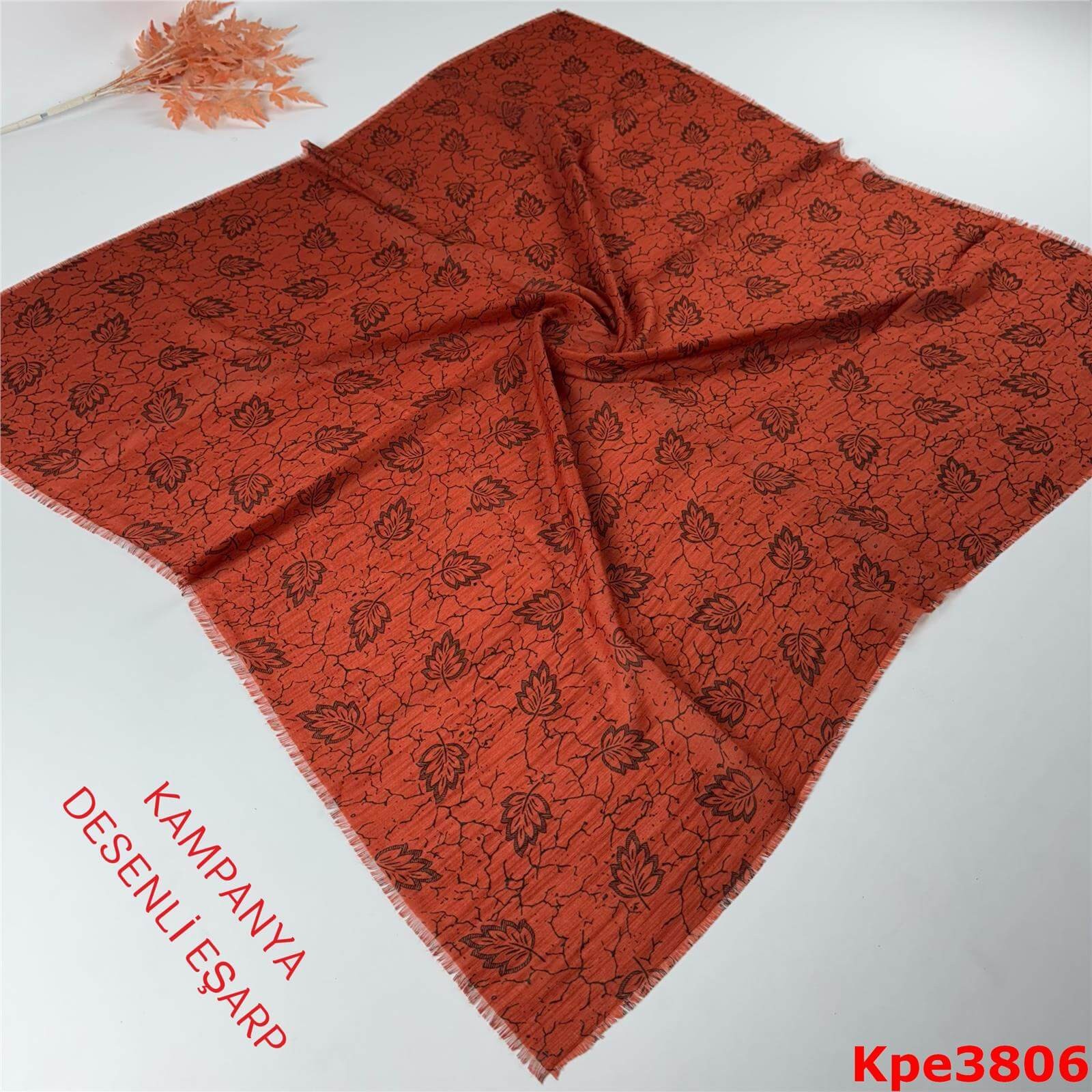 ZK-040 Kampanya Desenli Eşarp