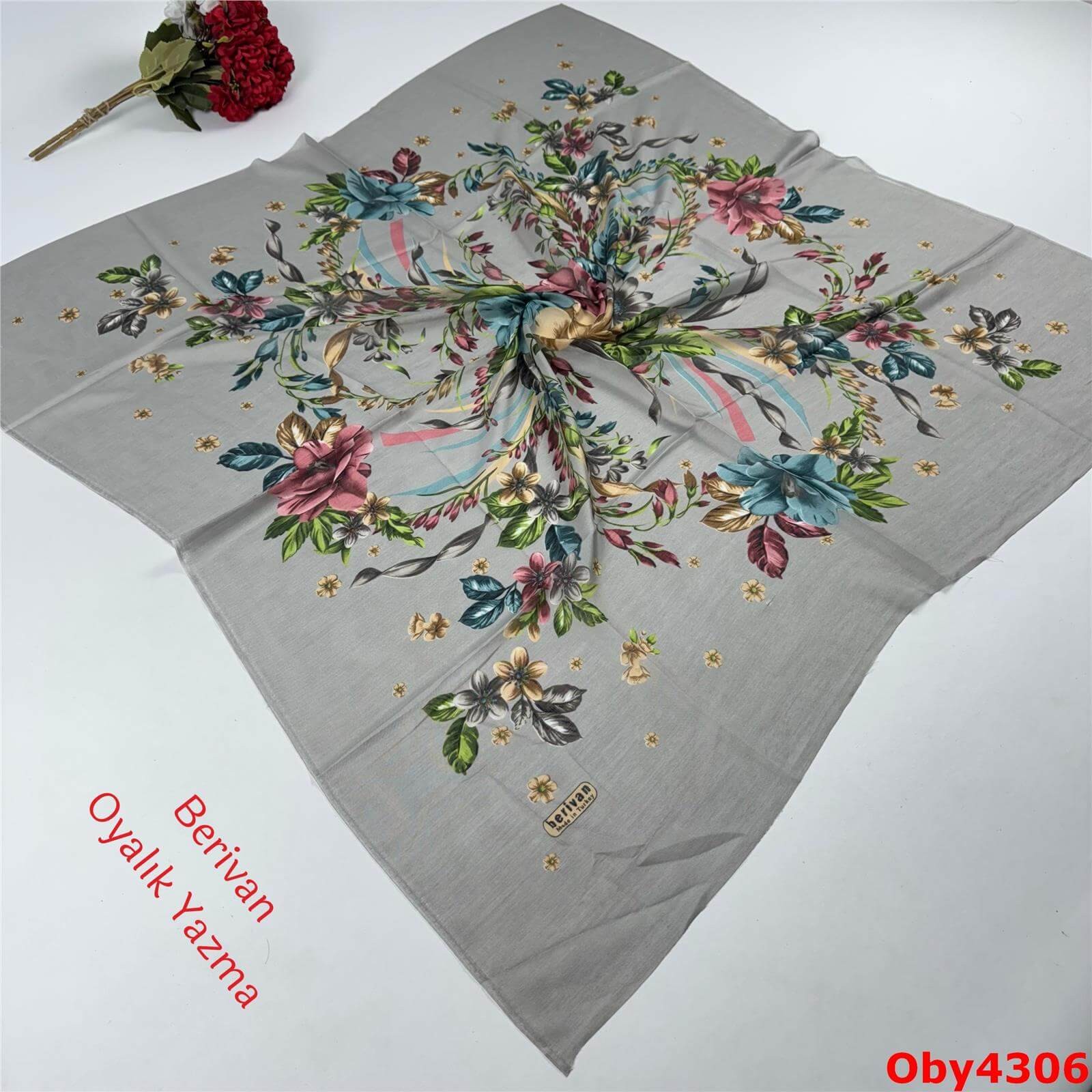 A-087 Berivan Oyalık Yazma