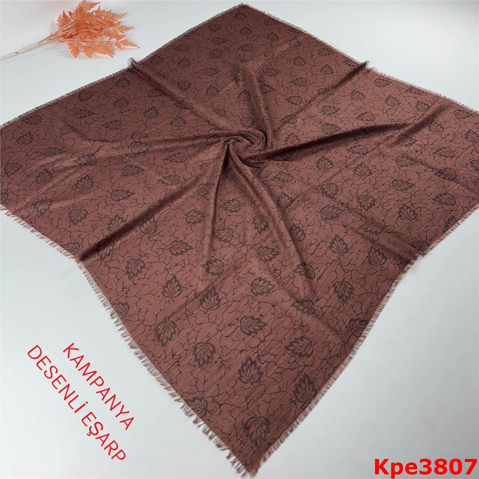 ZK-041 Kampanya Desenli Eşarp