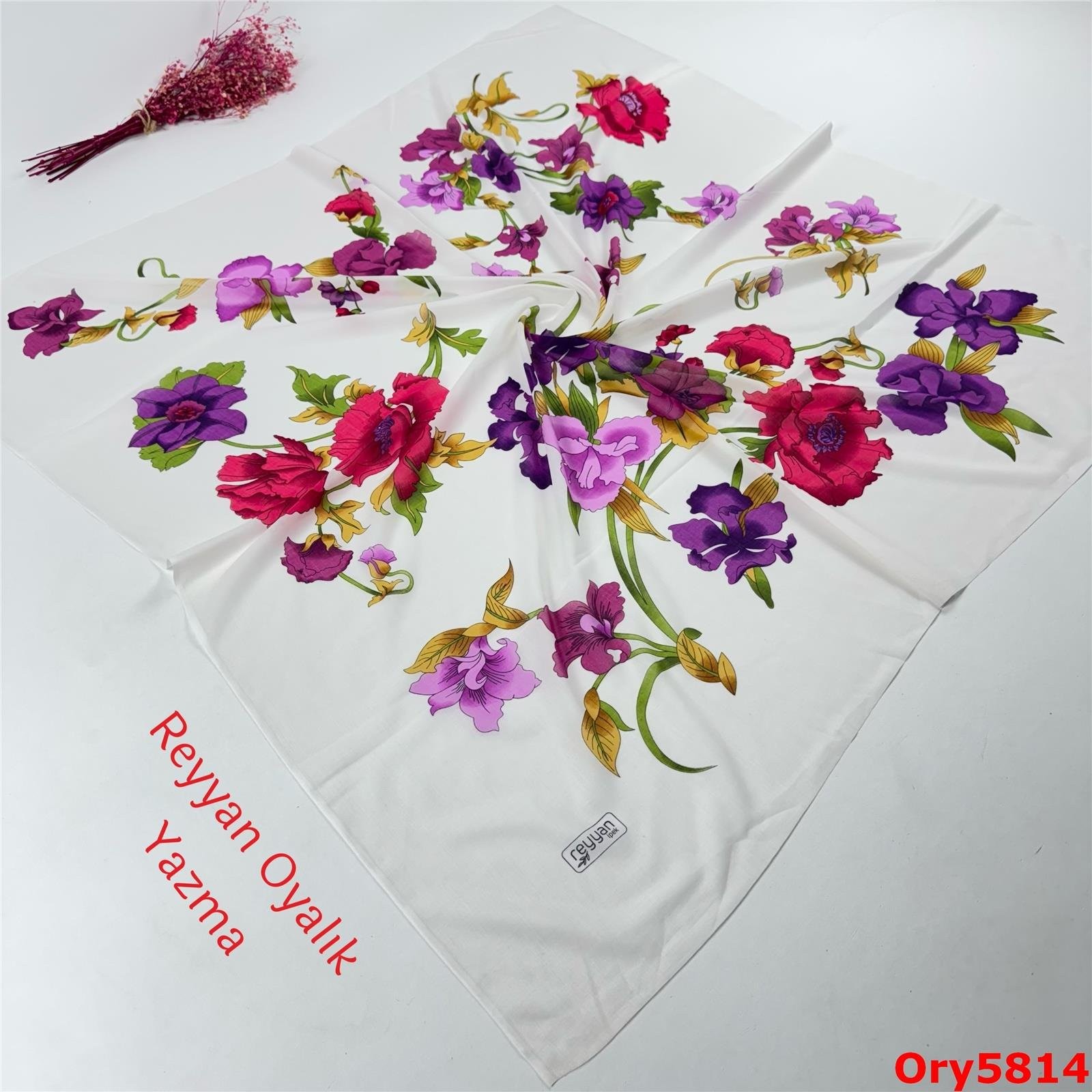 A-138 Reyyan Oyalık Yazma