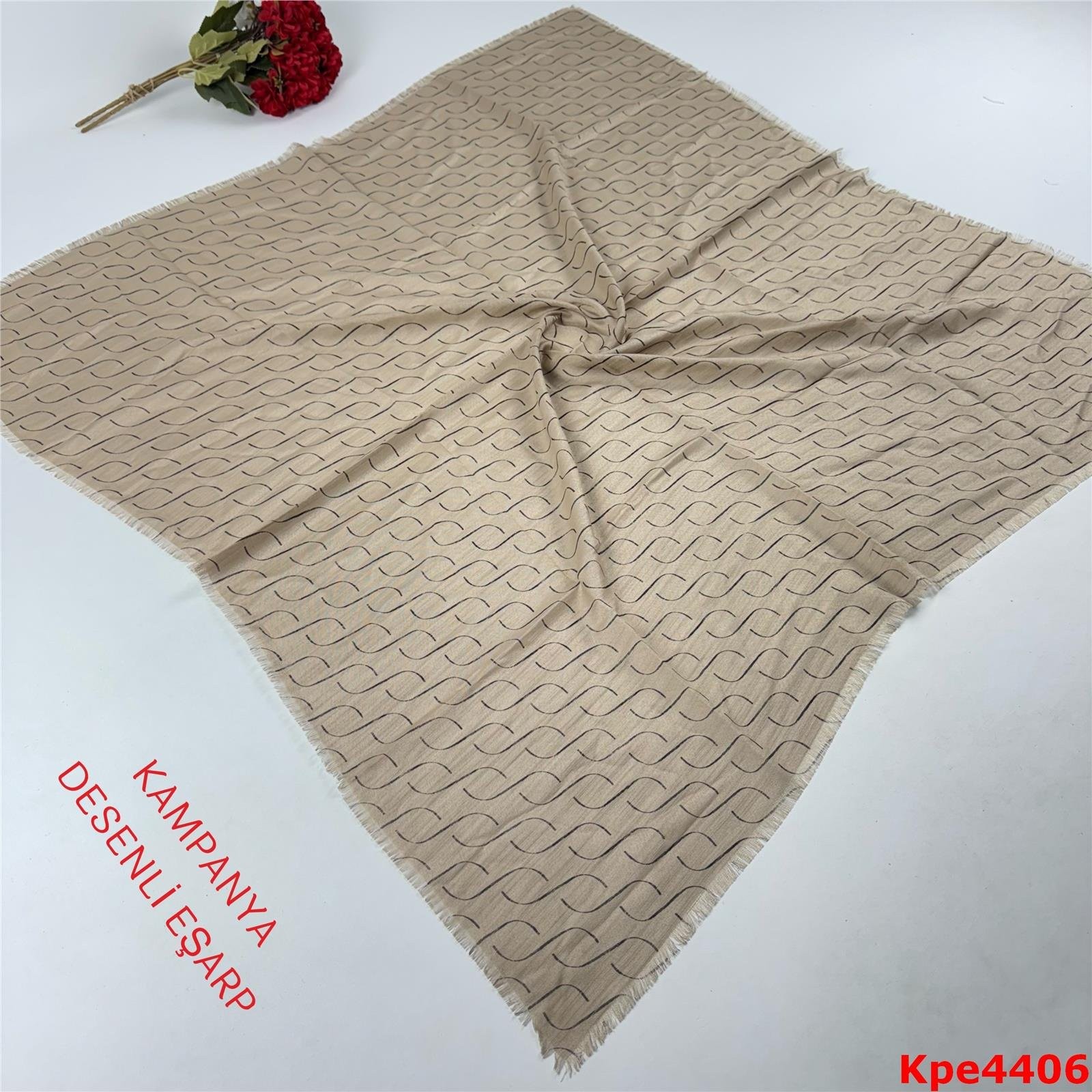 ZK-020 Kampanya Desenli Eşarp