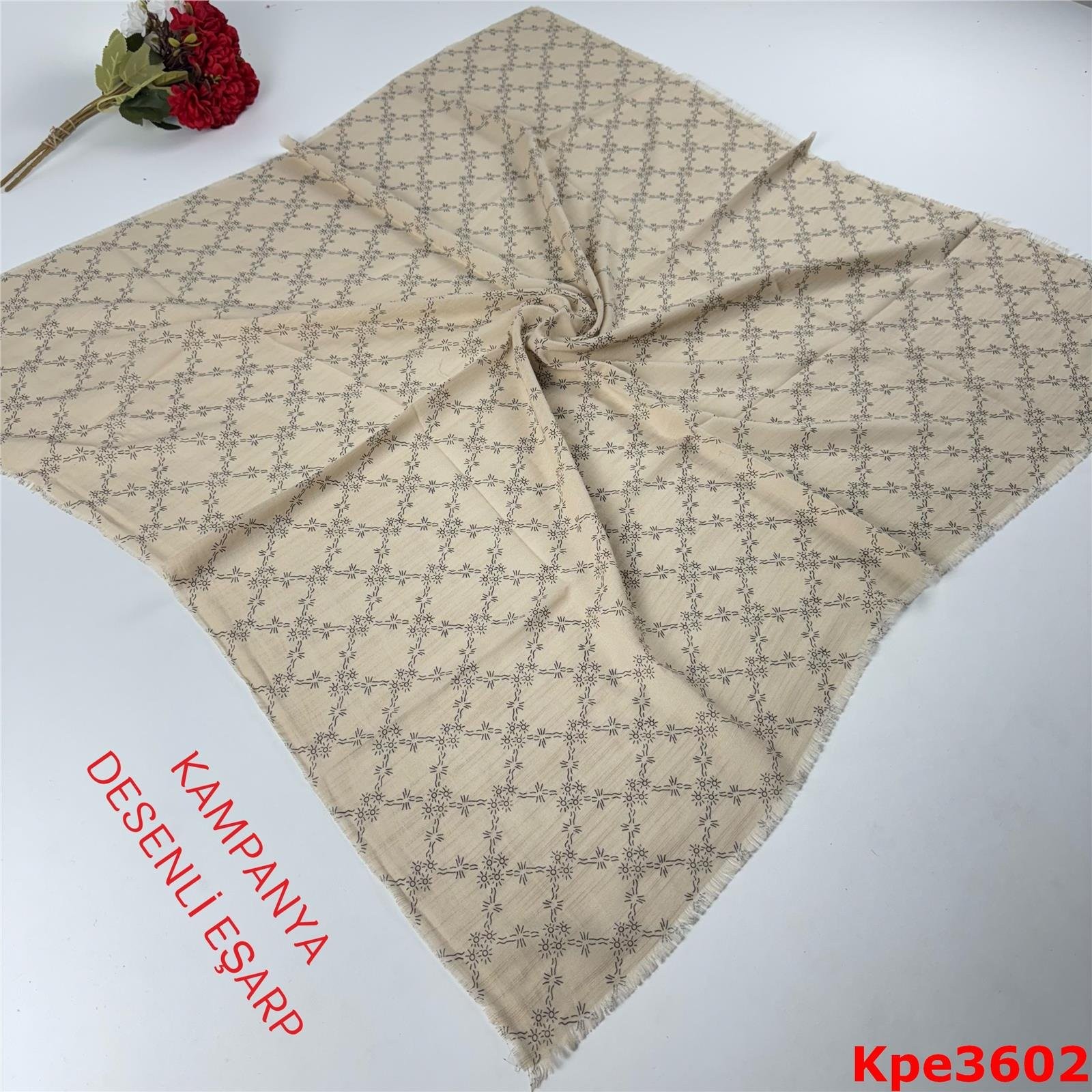 ZK-027 Kampanya Desenli Eşarp