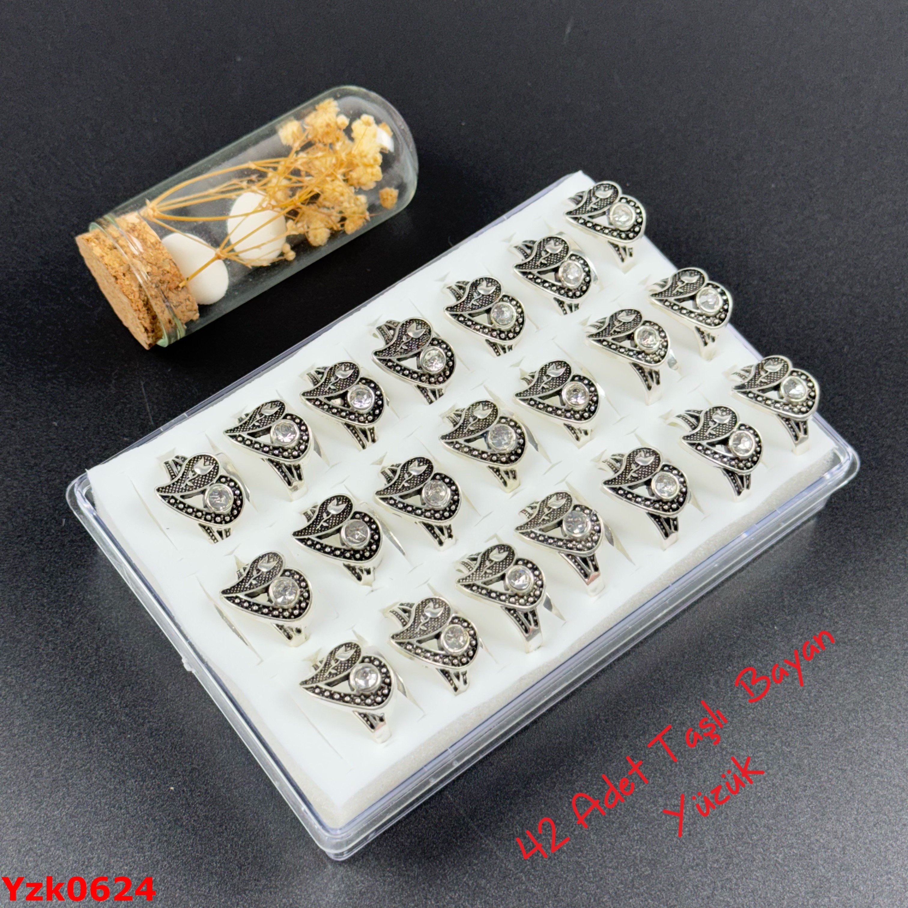 ZN-154 42li Taşlı Bayan Yüzük