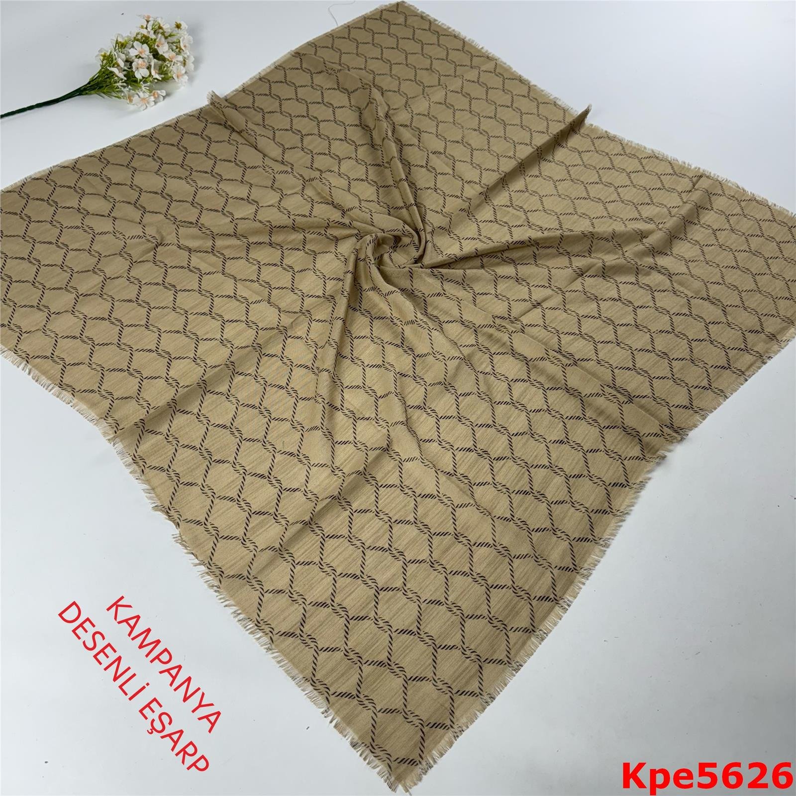 ZK-114 Kampanya Desenli Eşarp