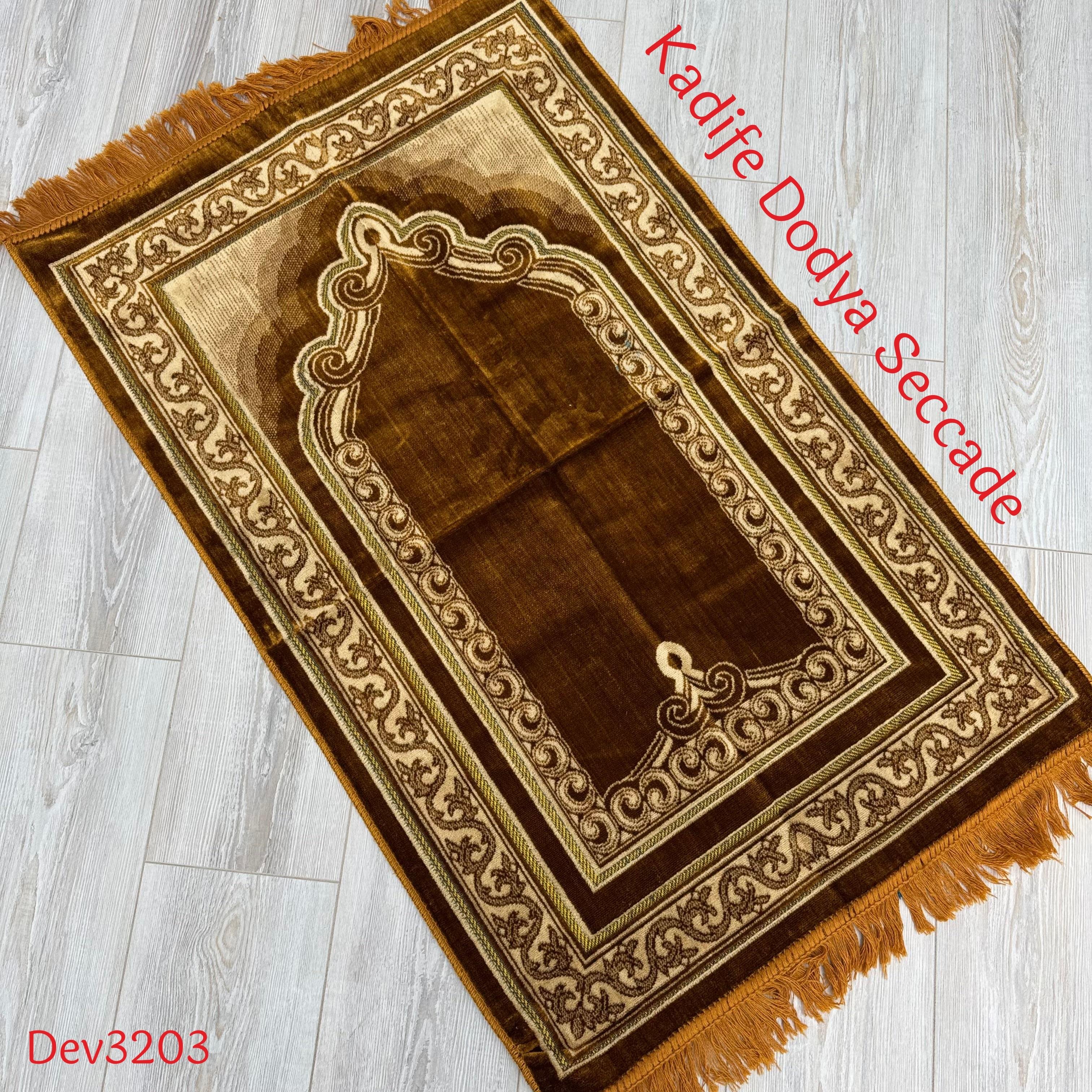 10 ADET KARIŞIK KADİFE DODYA SECCADE