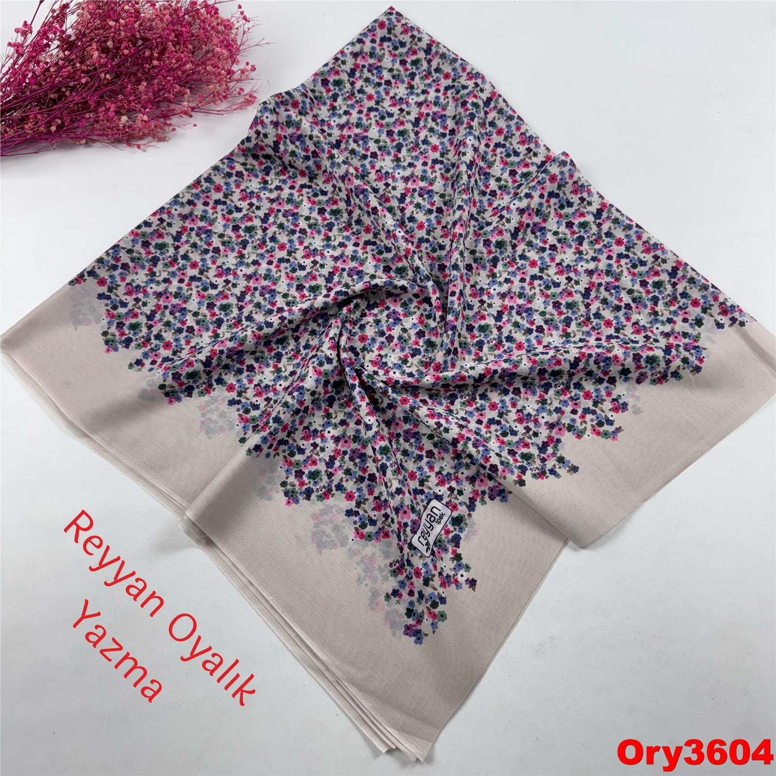 B-056 Reyyan Oyalık Yazma