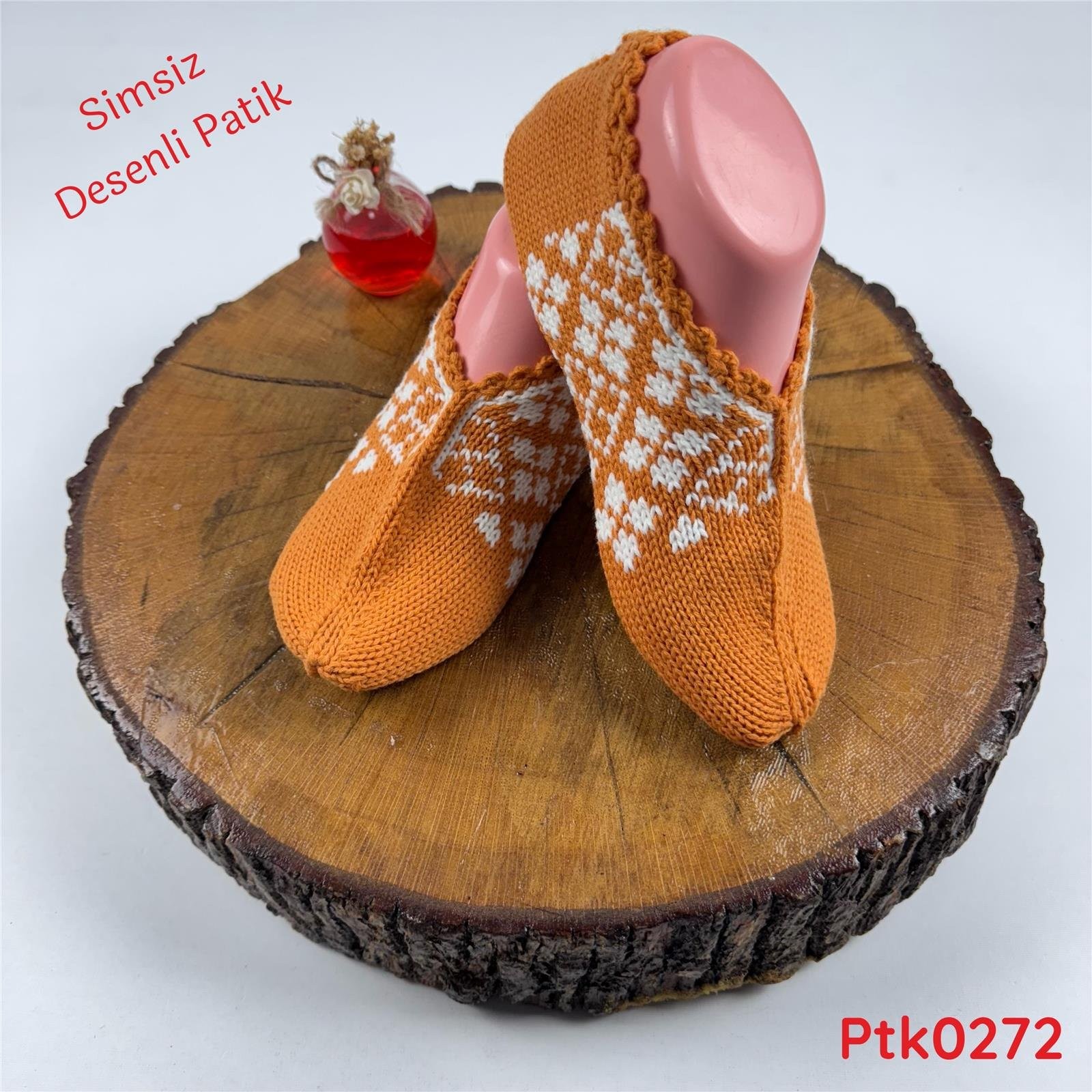 C-017 Simsiz Desenli Patik