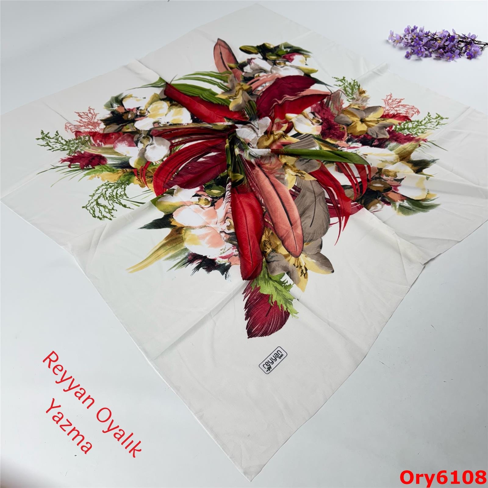 A-332  Reyyan Oyalık Yazma