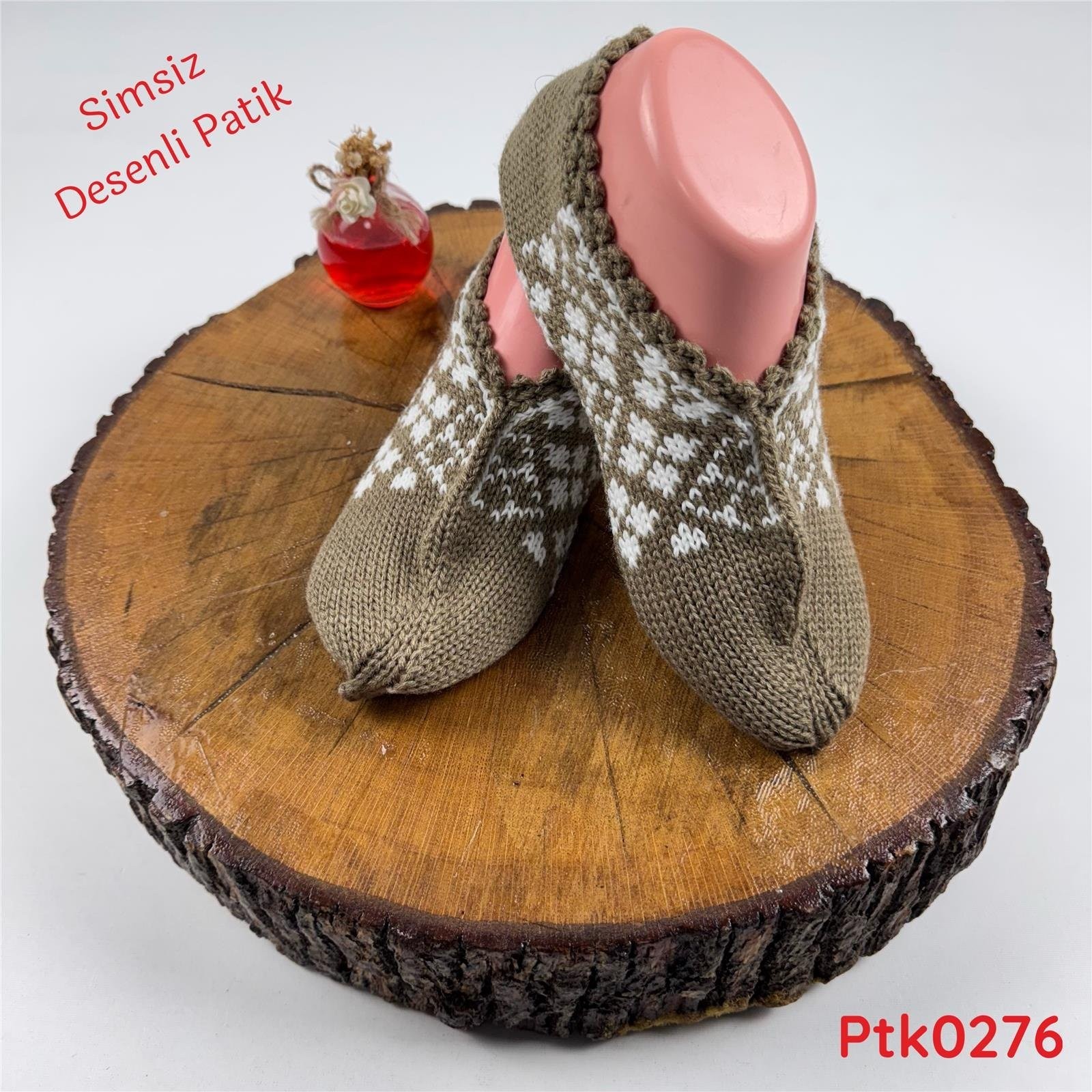 C-038 Simsiz Desenli Patik