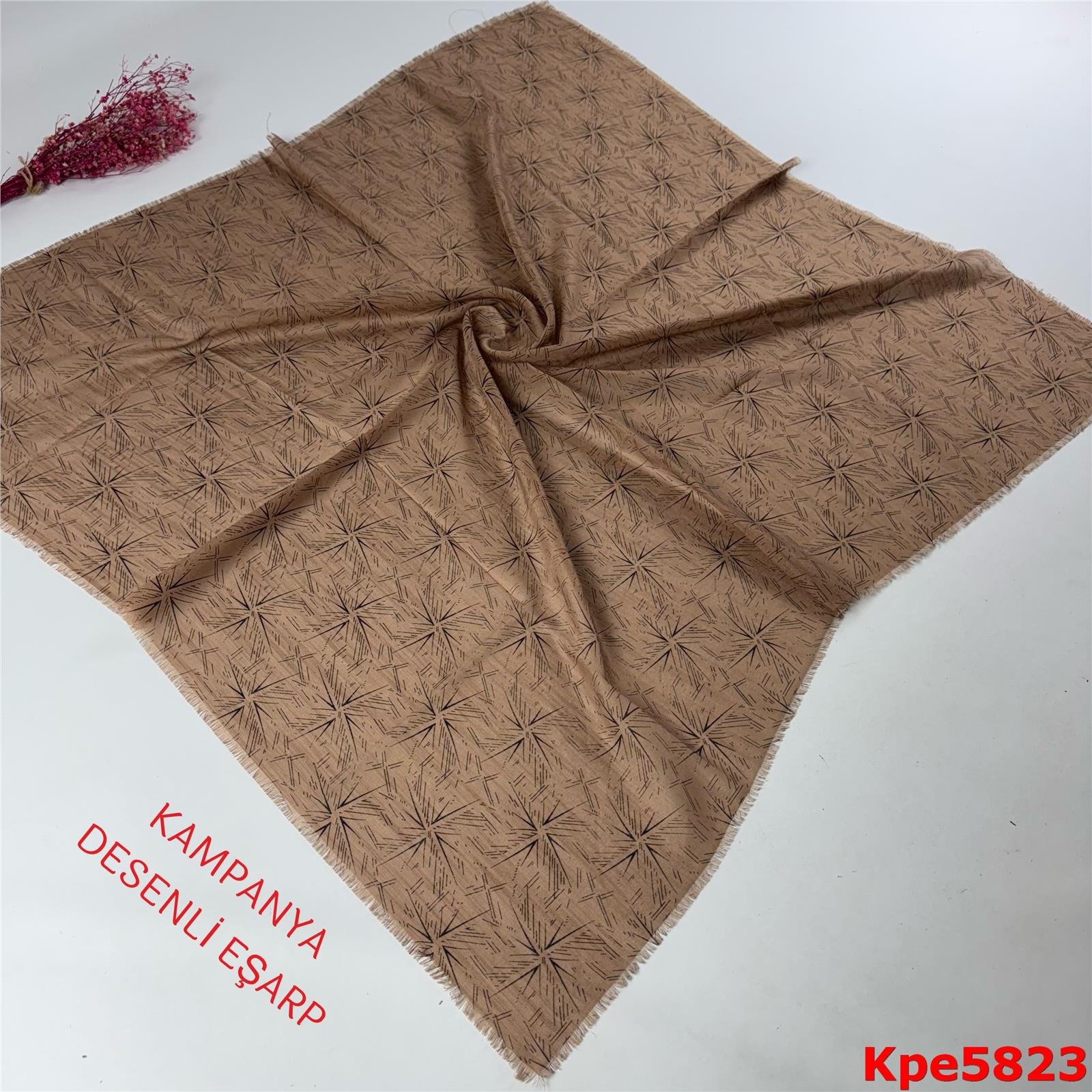 ZK-077 Kampanya Desenli Eşarp
