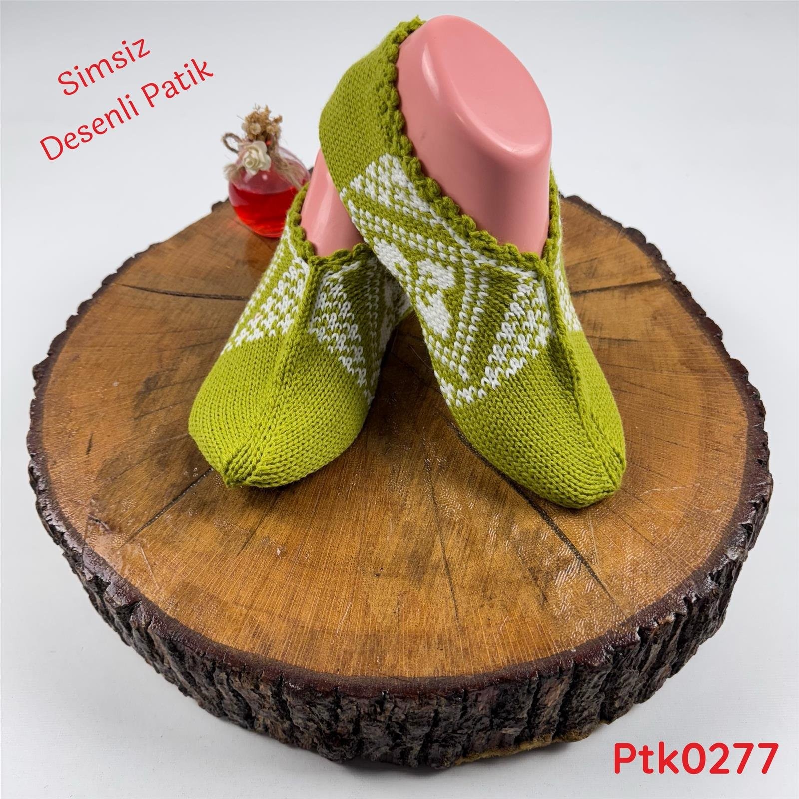 C-039 Simsiz Desenli Patik