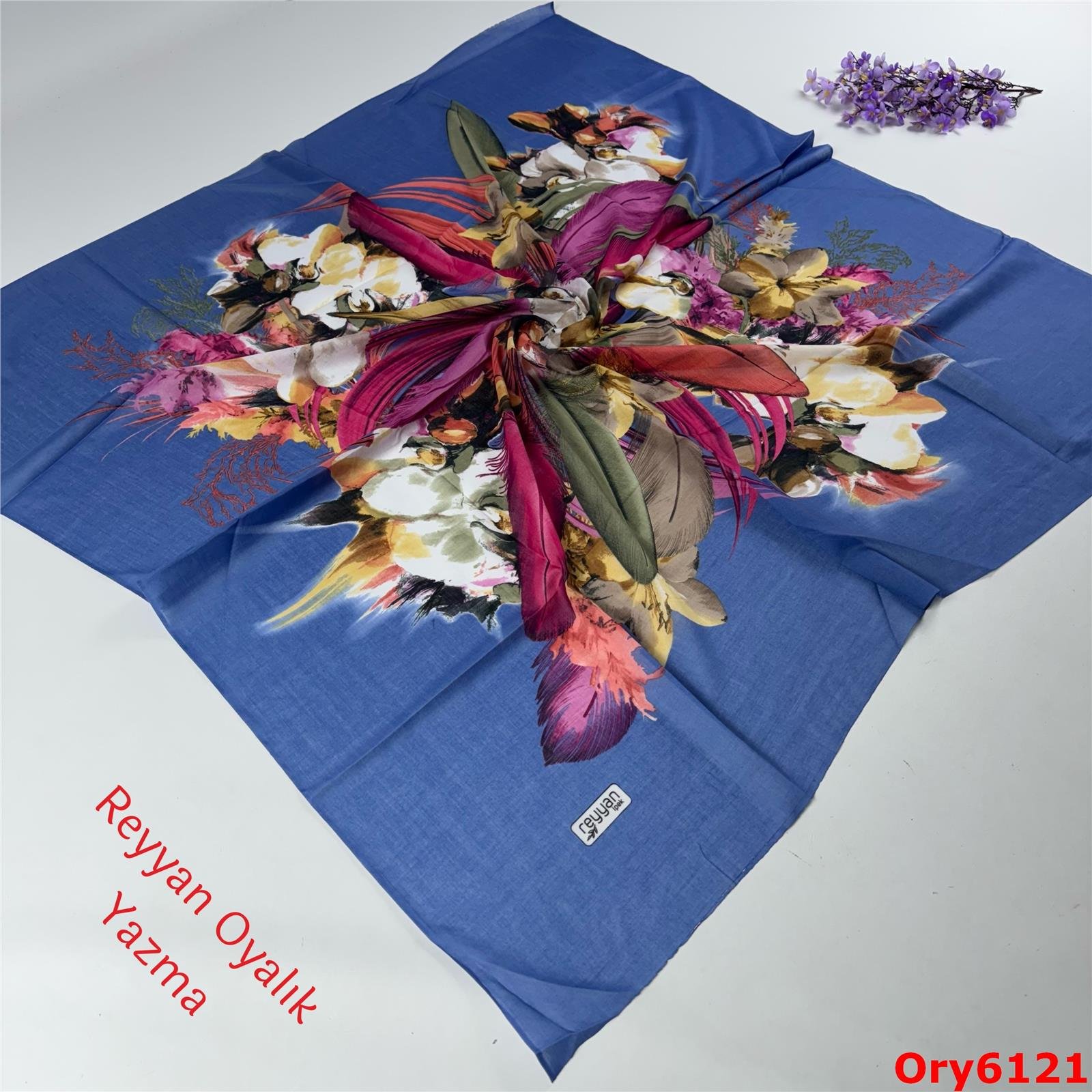 A-351  Reyyan Oyalık Yazma