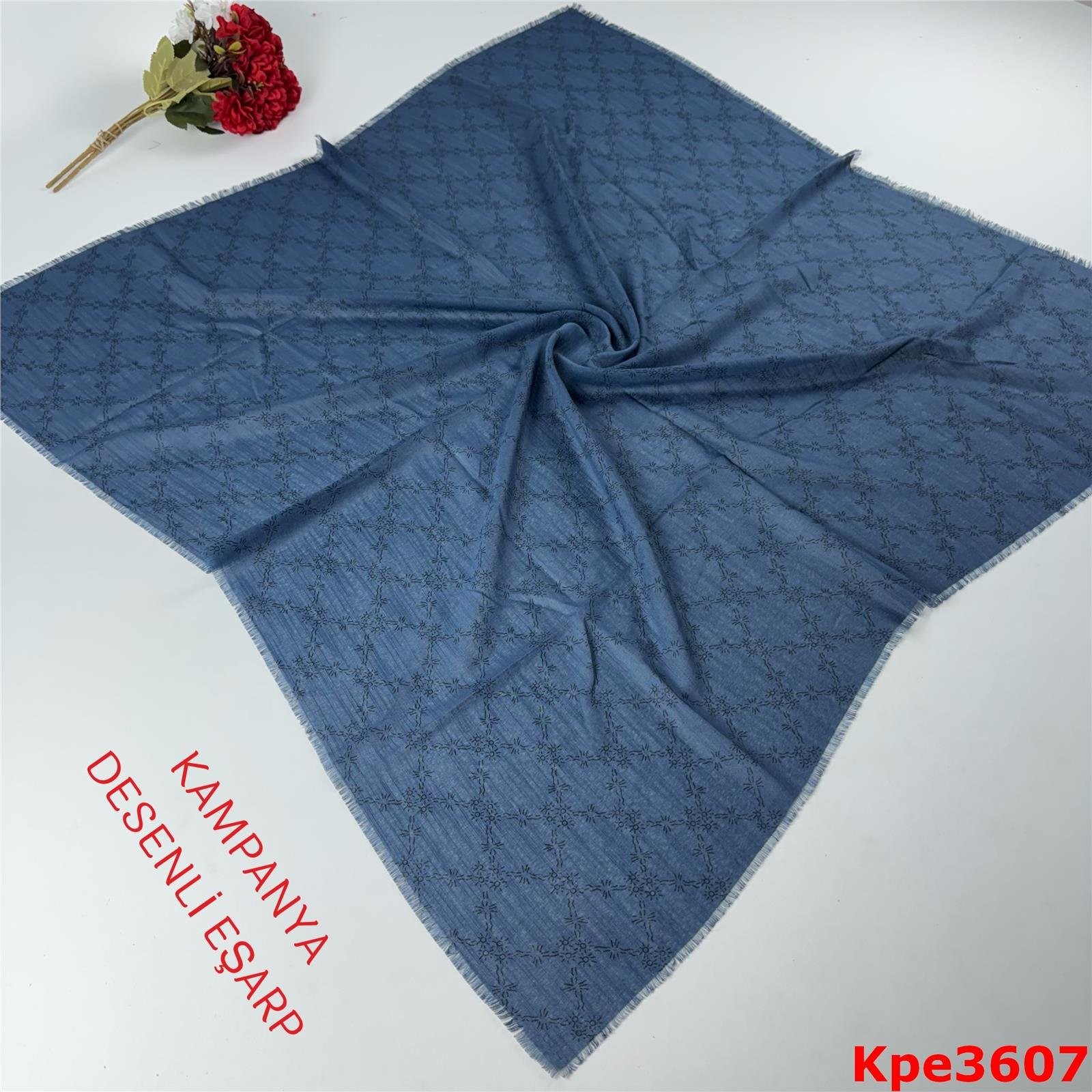 ZK-100 Kampanya Desenli Eşarp