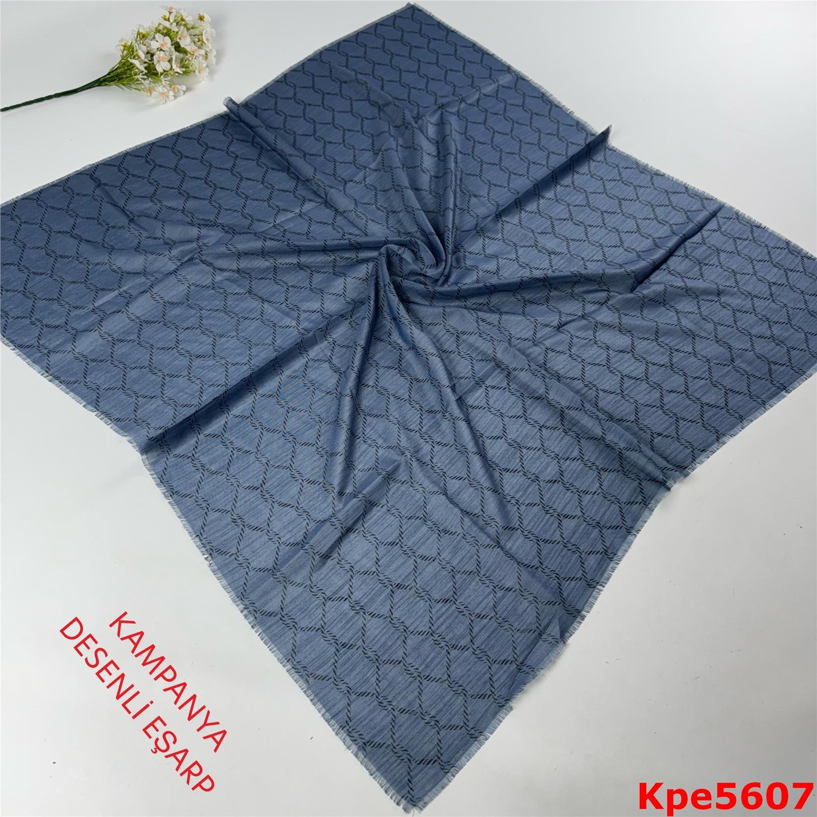 ZK-023 Kampanya Desenli Eşarp