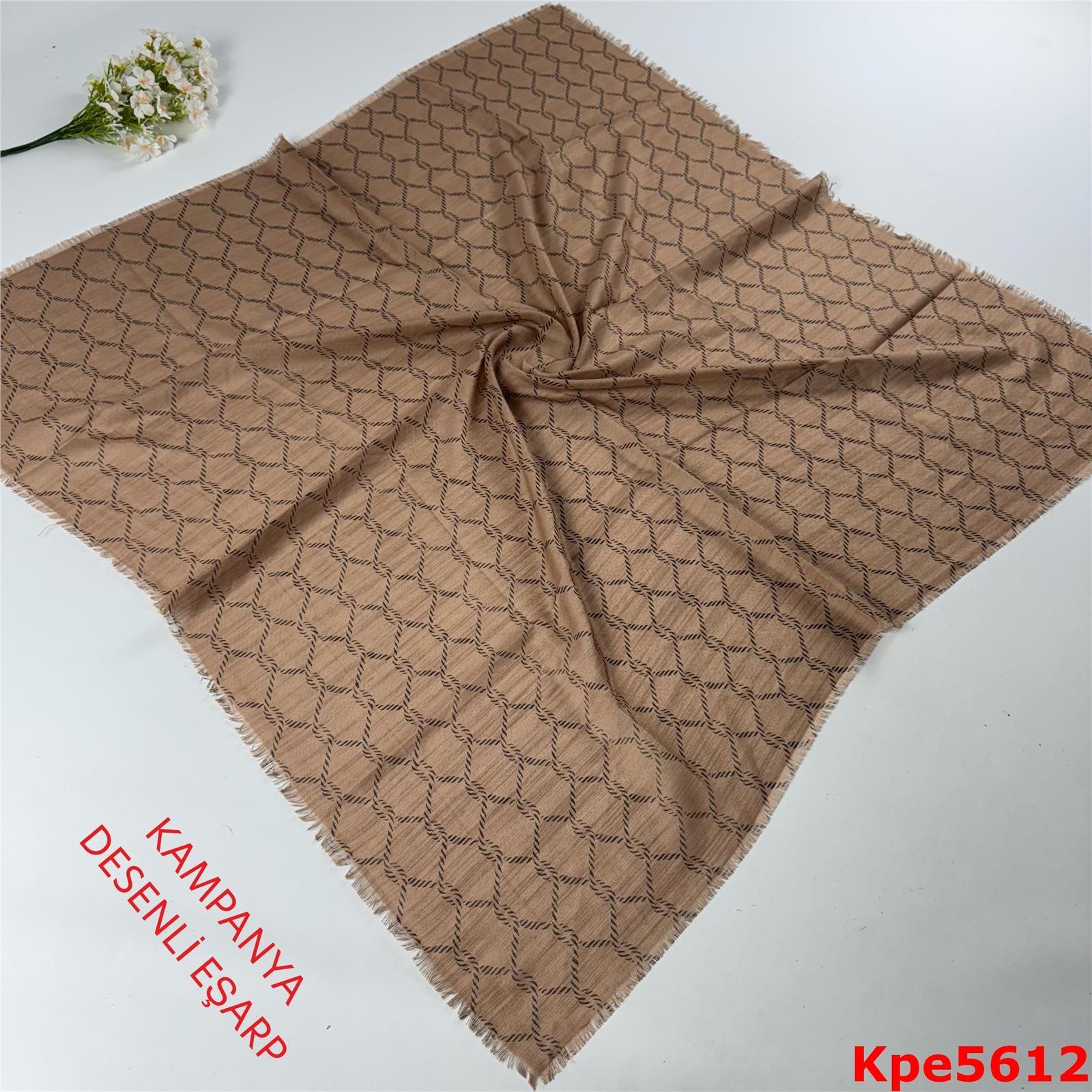 ZK-047 Kampanya Desenli Eşarp