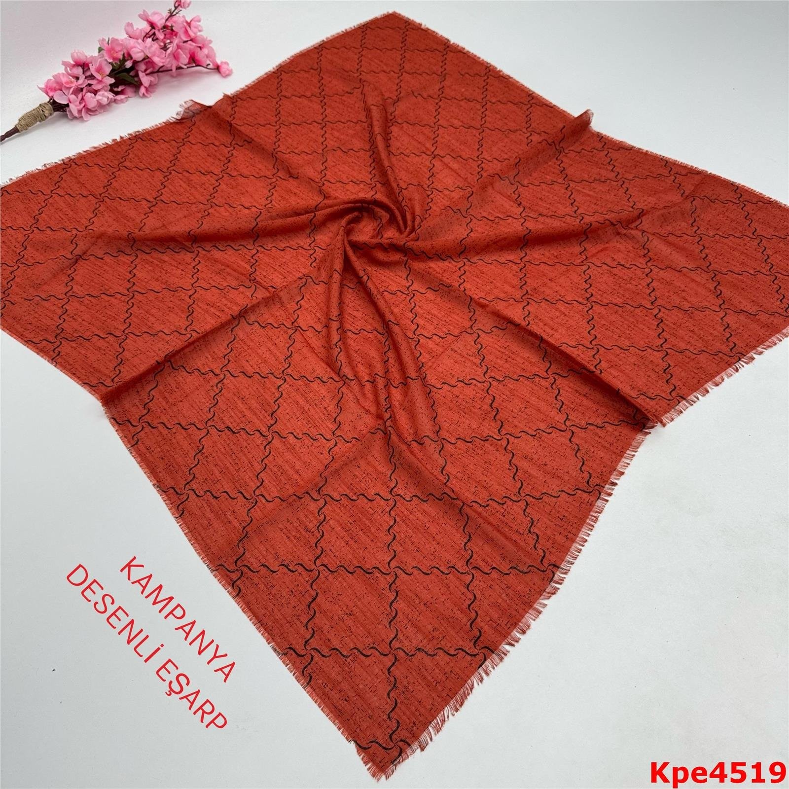 ZK-090 Kampanya Desenli Eşarp